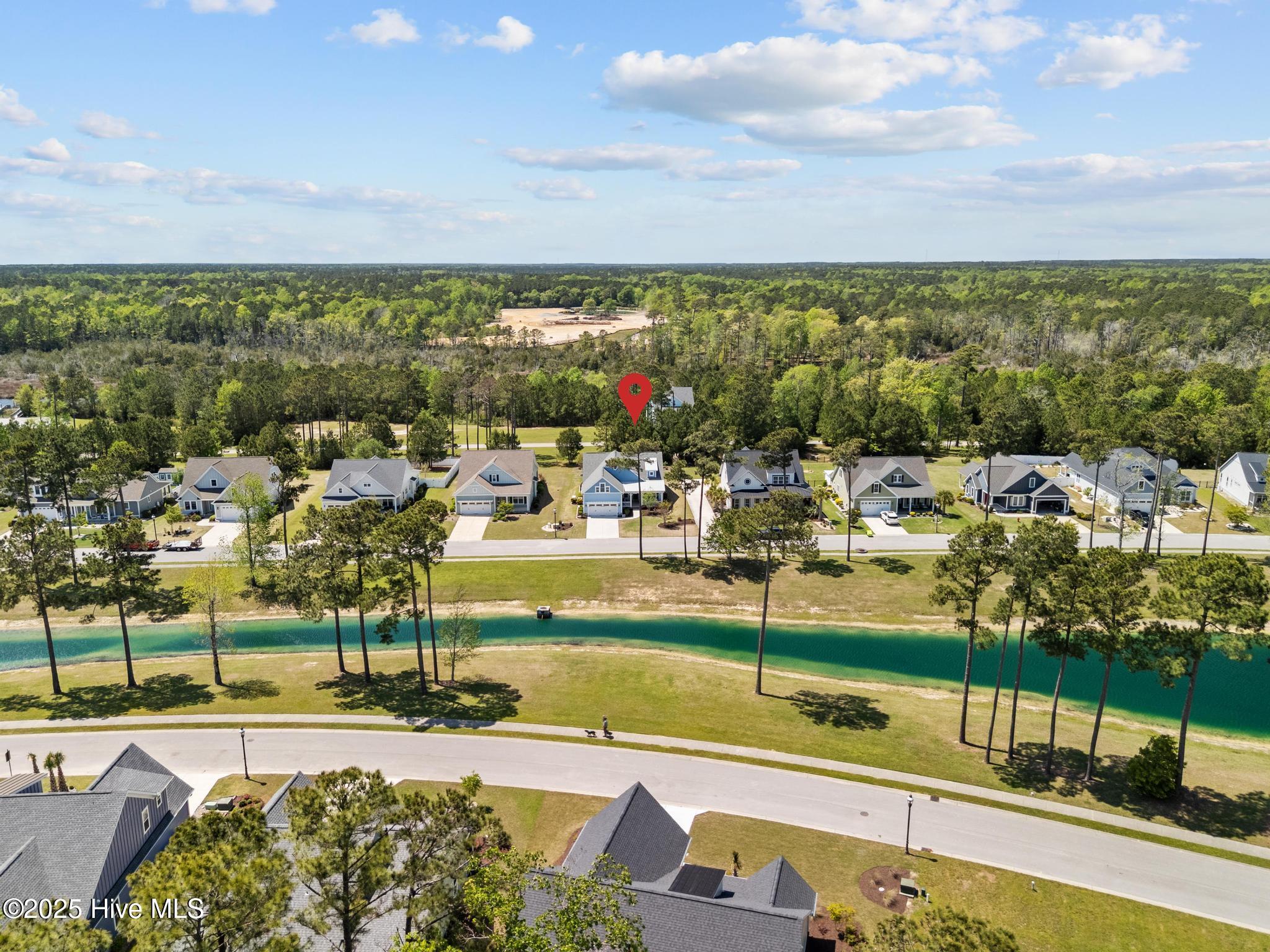 328 Lake Firefly Loop