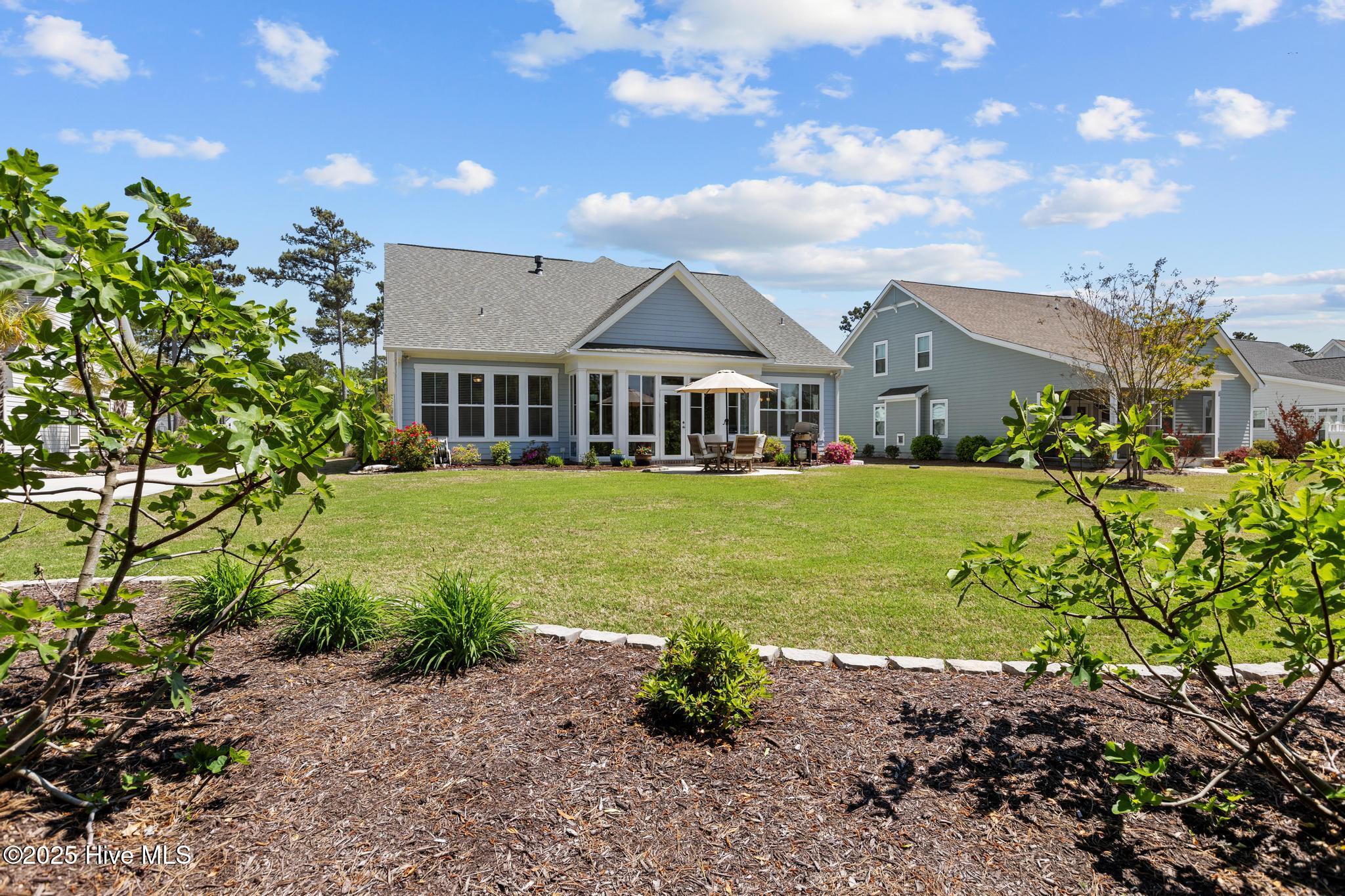 328 Lake Firefly Loop