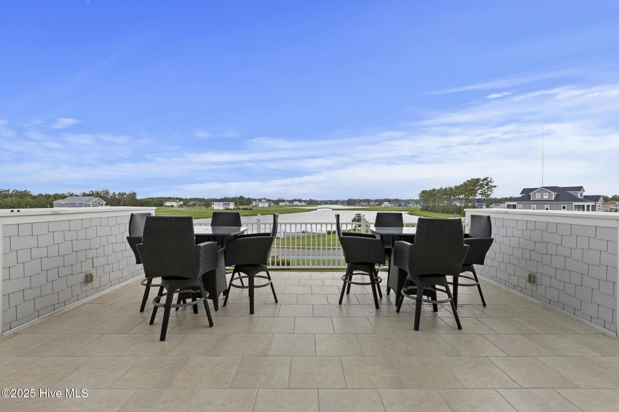 328 Lake Firefly Loop