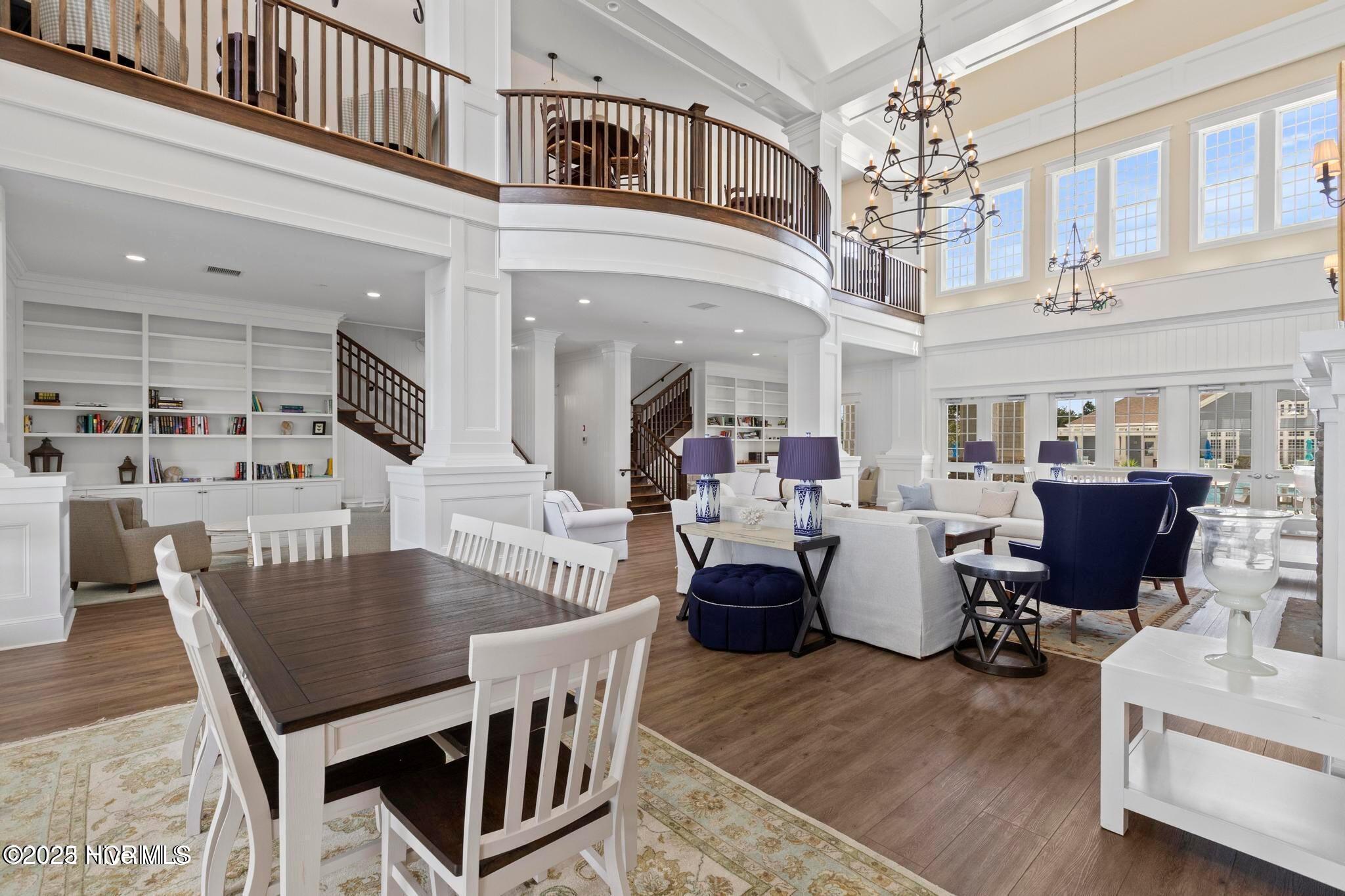 328 Lake Firefly Loop