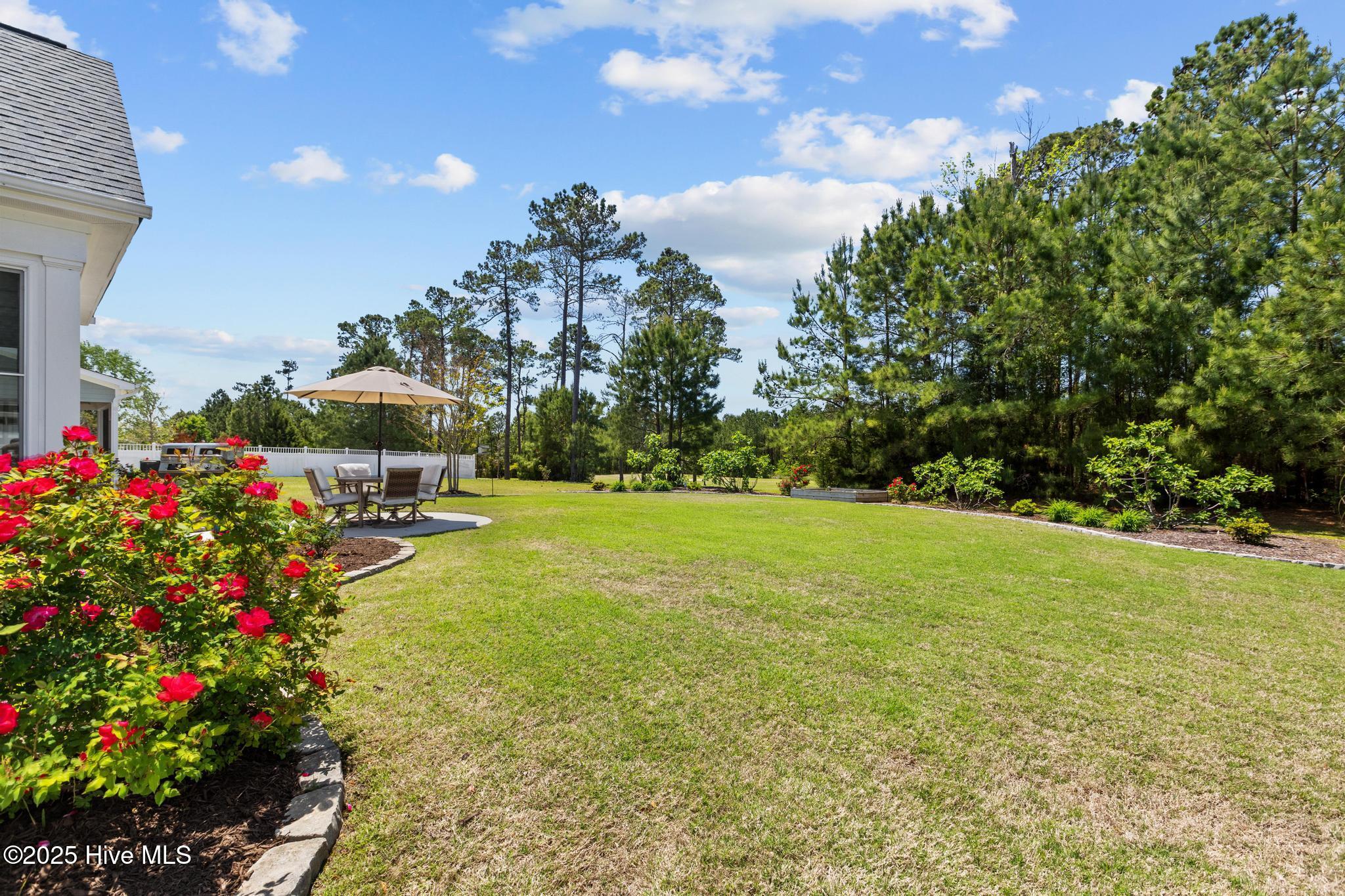 328 Lake Firefly Loop