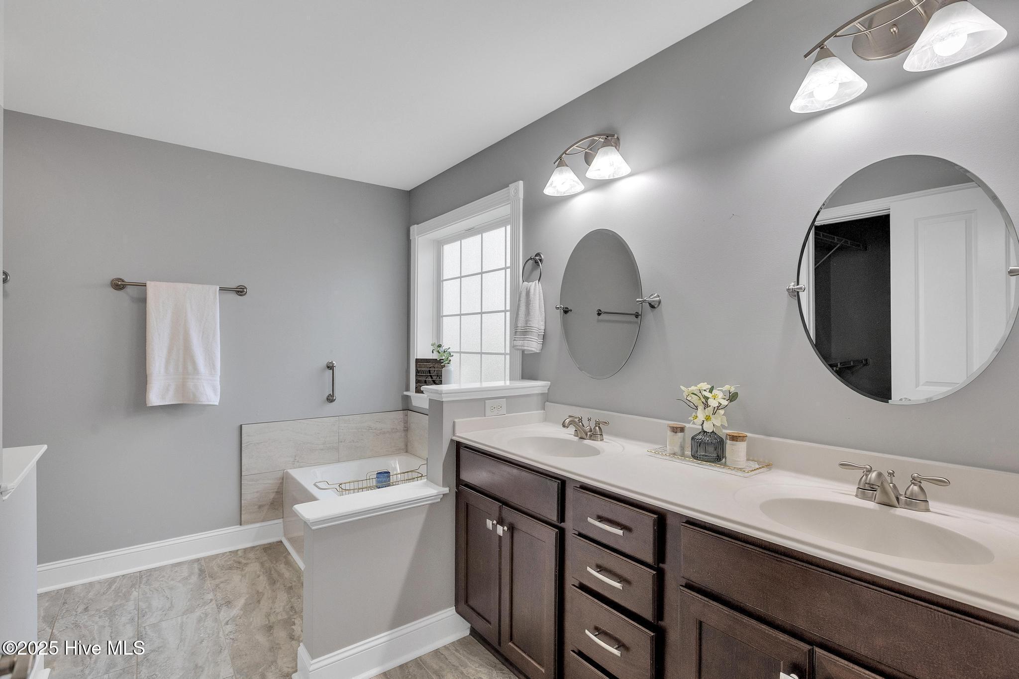 792 Kings Landing Road