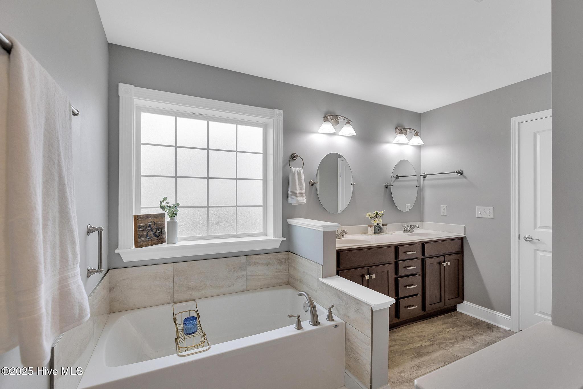 792 Kings Landing Road