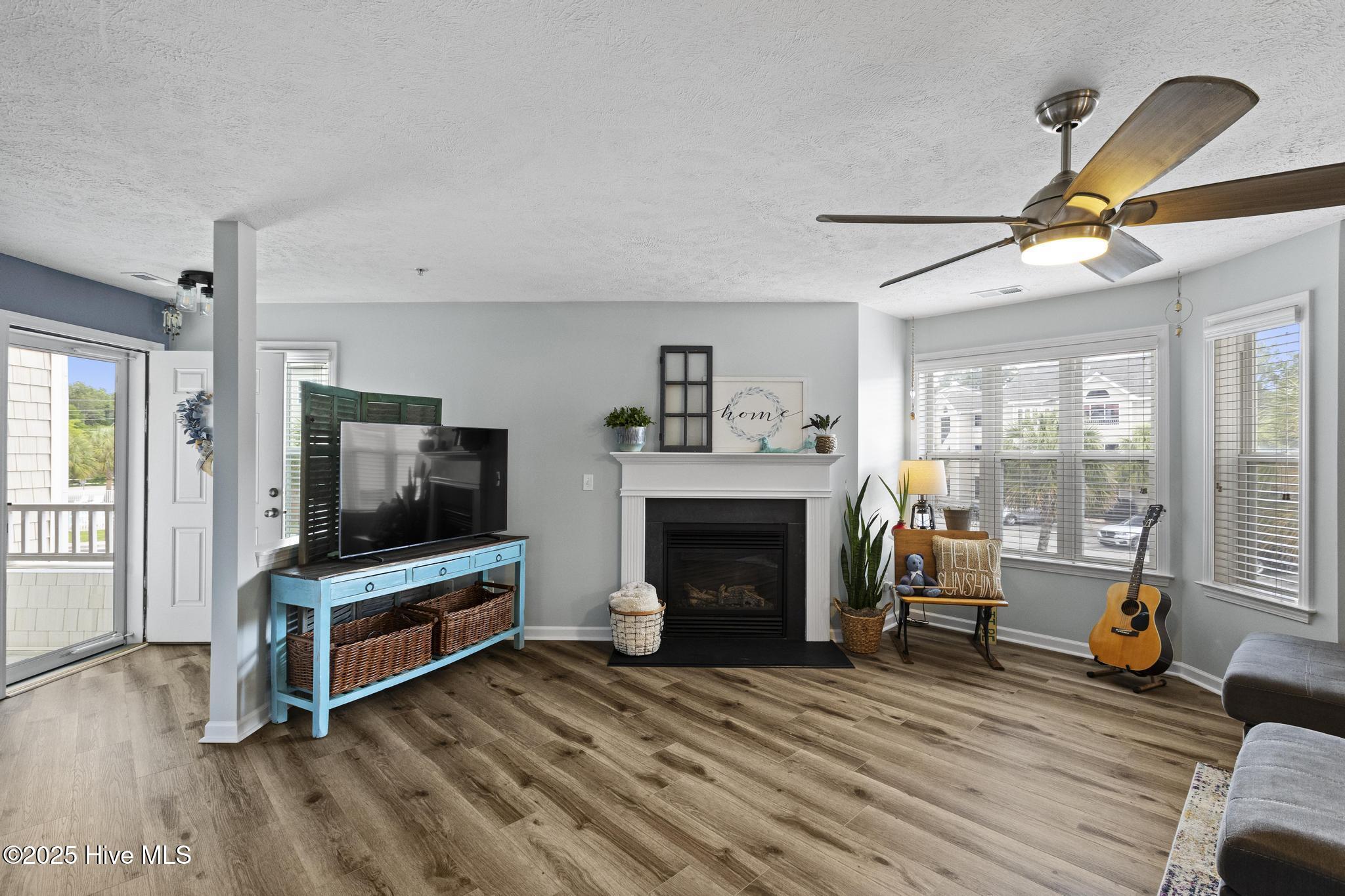 625 Spencer Farlow Drive, 20