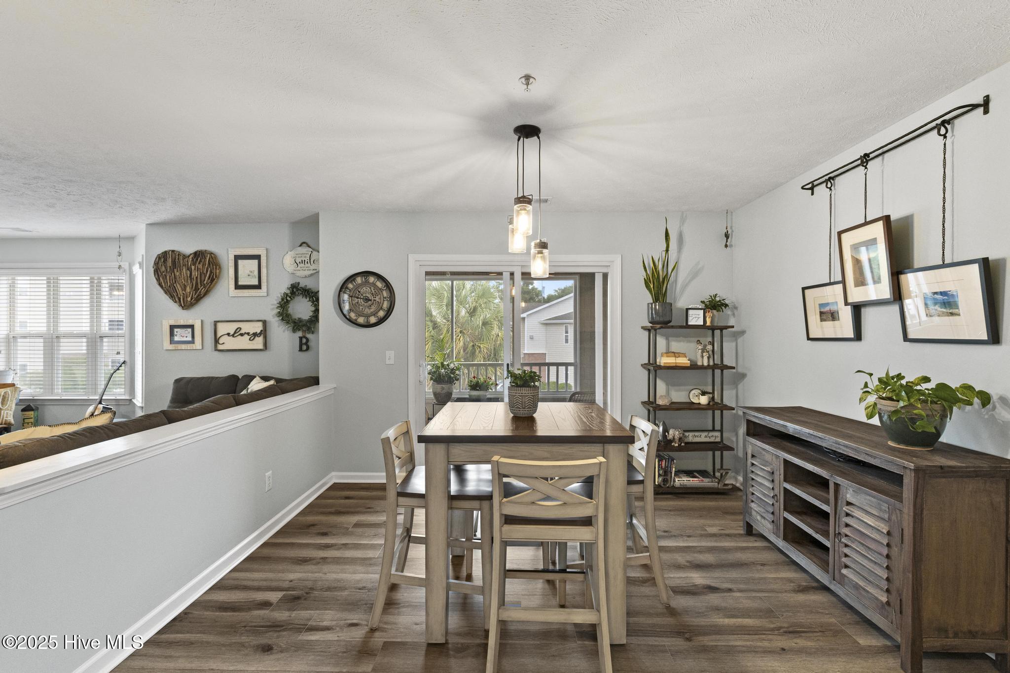 625 Spencer Farlow Drive, 20