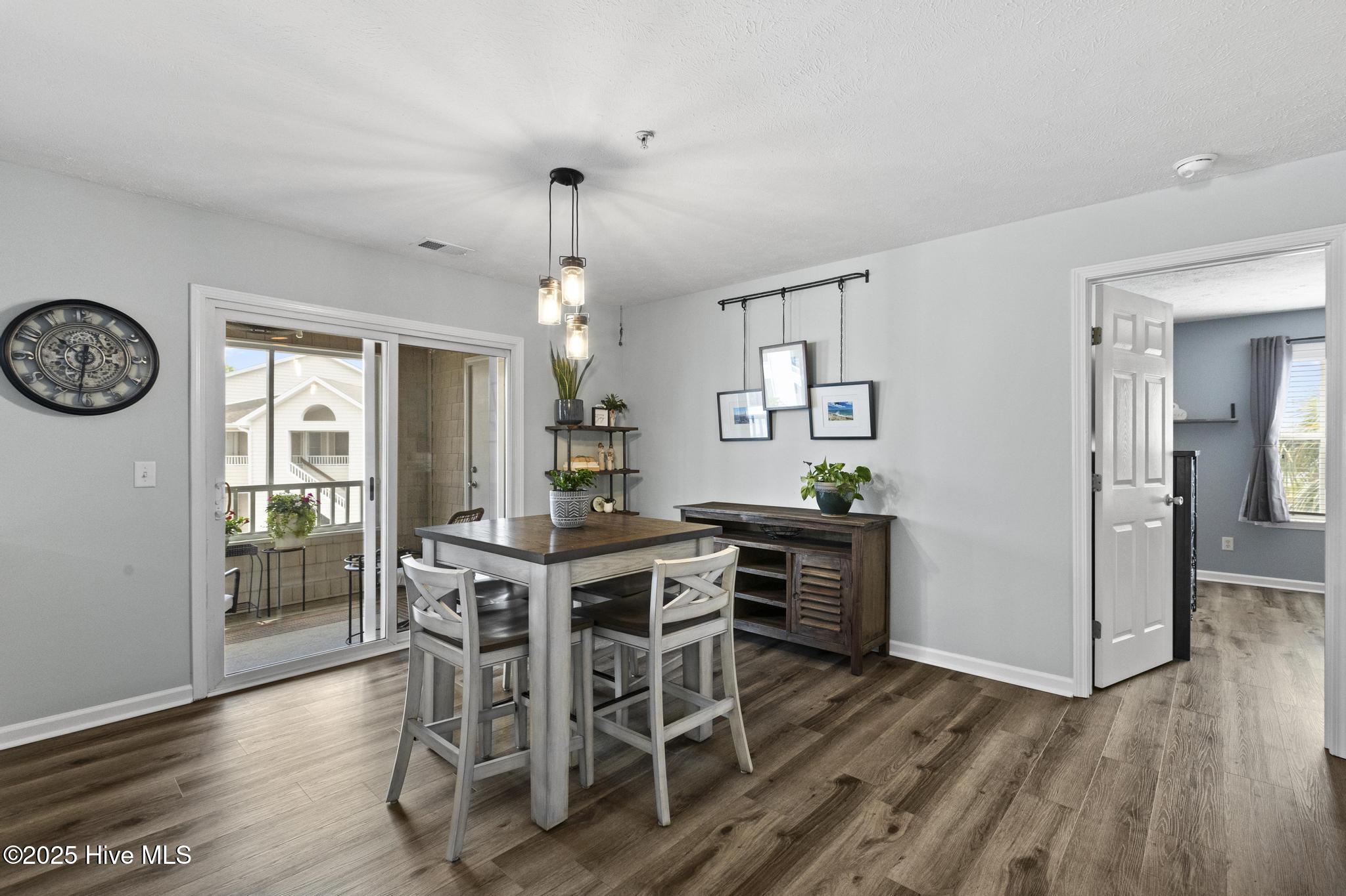 625 Spencer Farlow Drive, 20