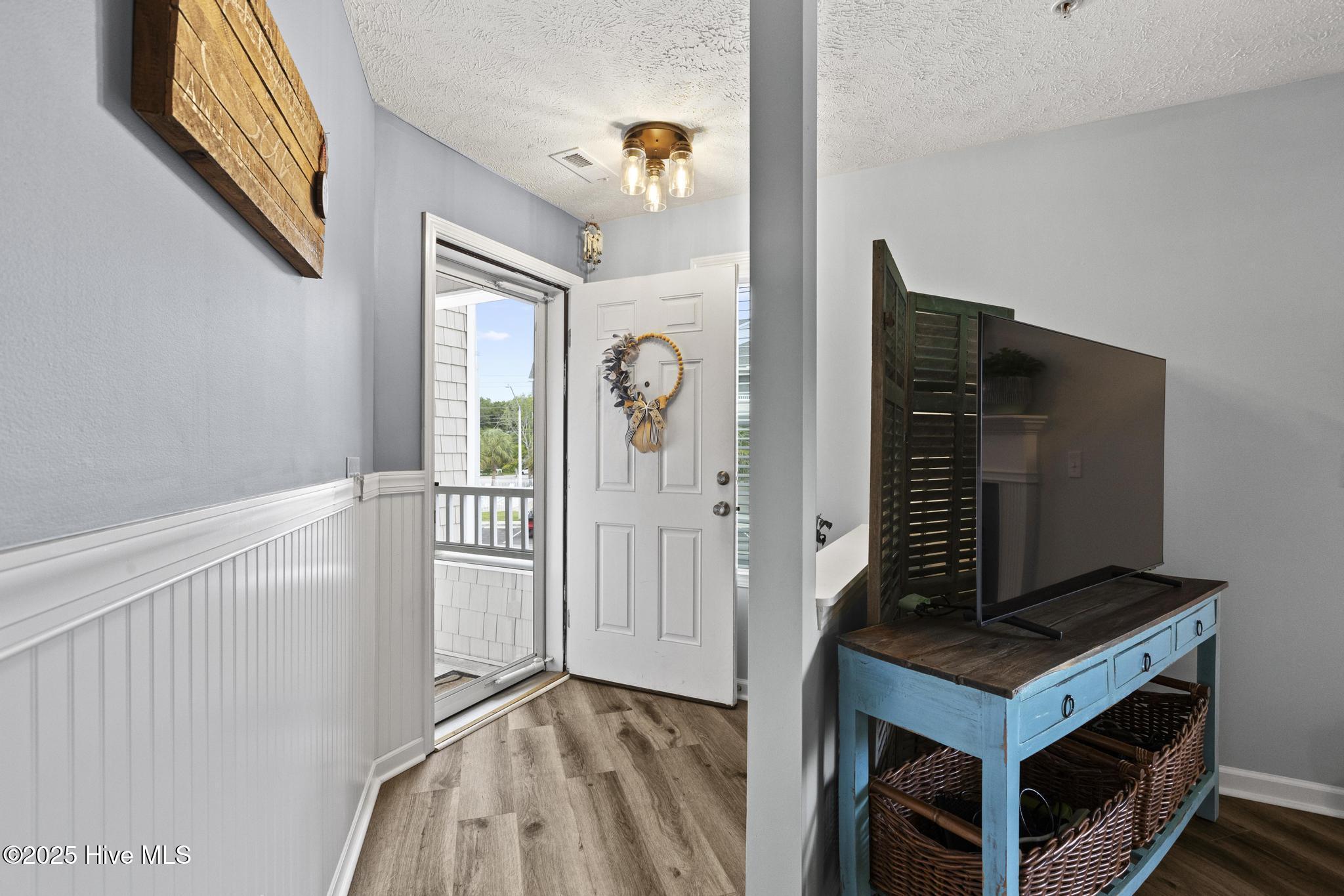 625 Spencer Farlow Drive, 20