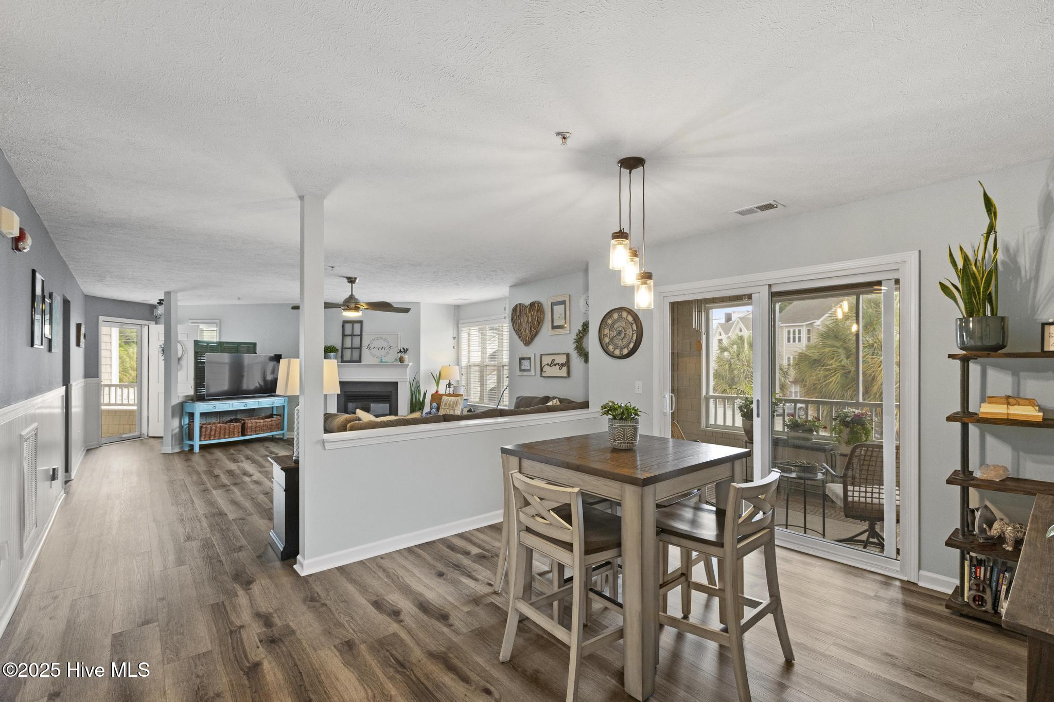 625 Spencer Farlow Drive, 20