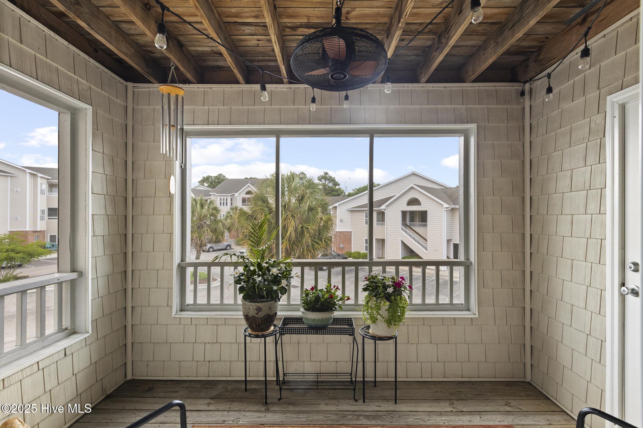 625 Spencer Farlow Drive, 20