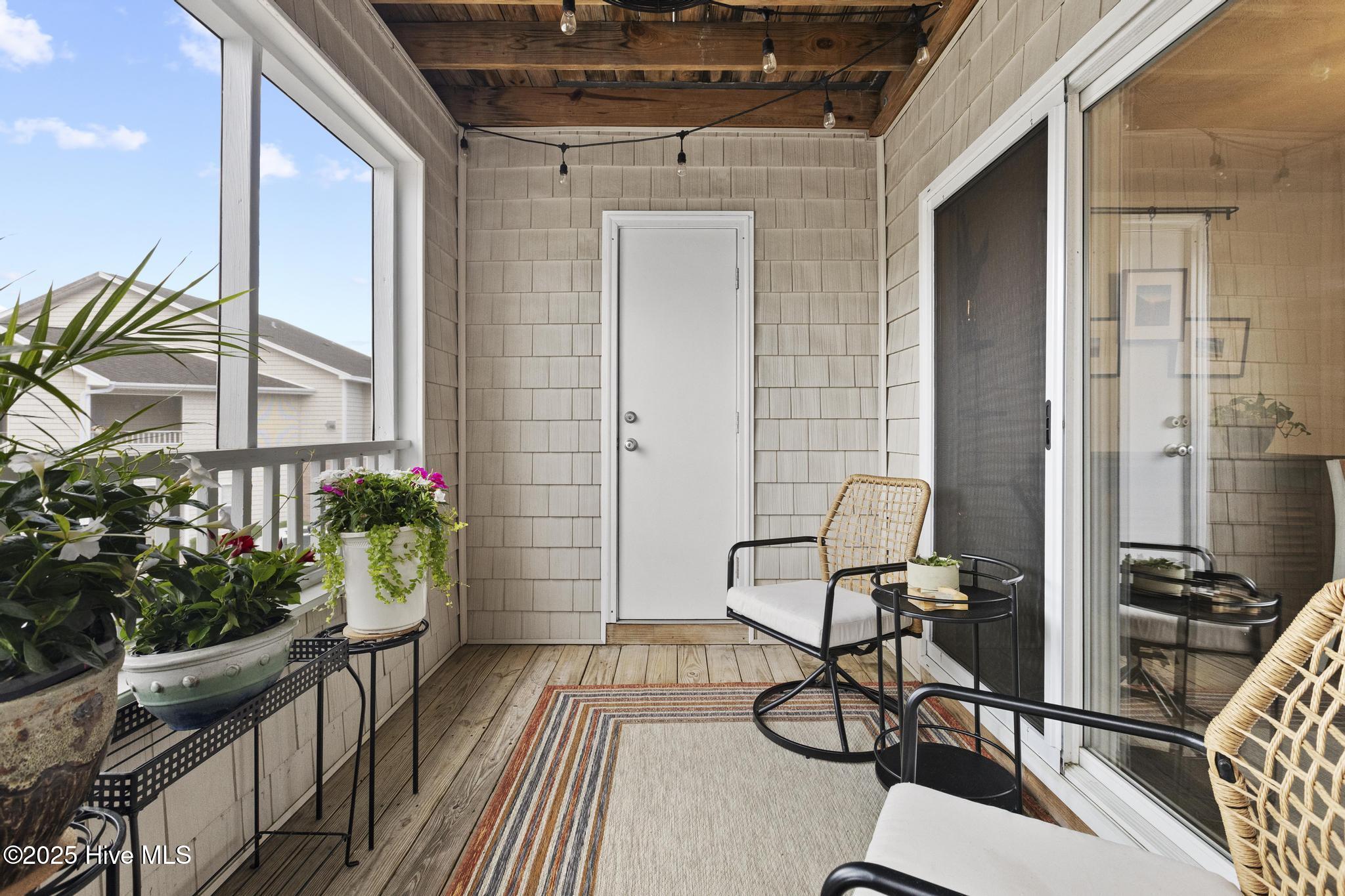 625 Spencer Farlow Drive, 20