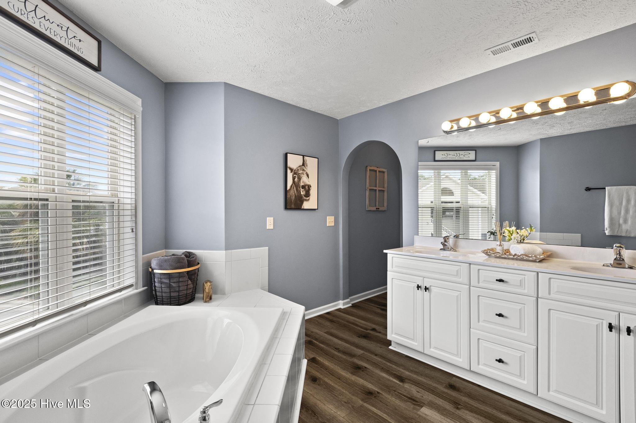 625 Spencer Farlow Drive, 20