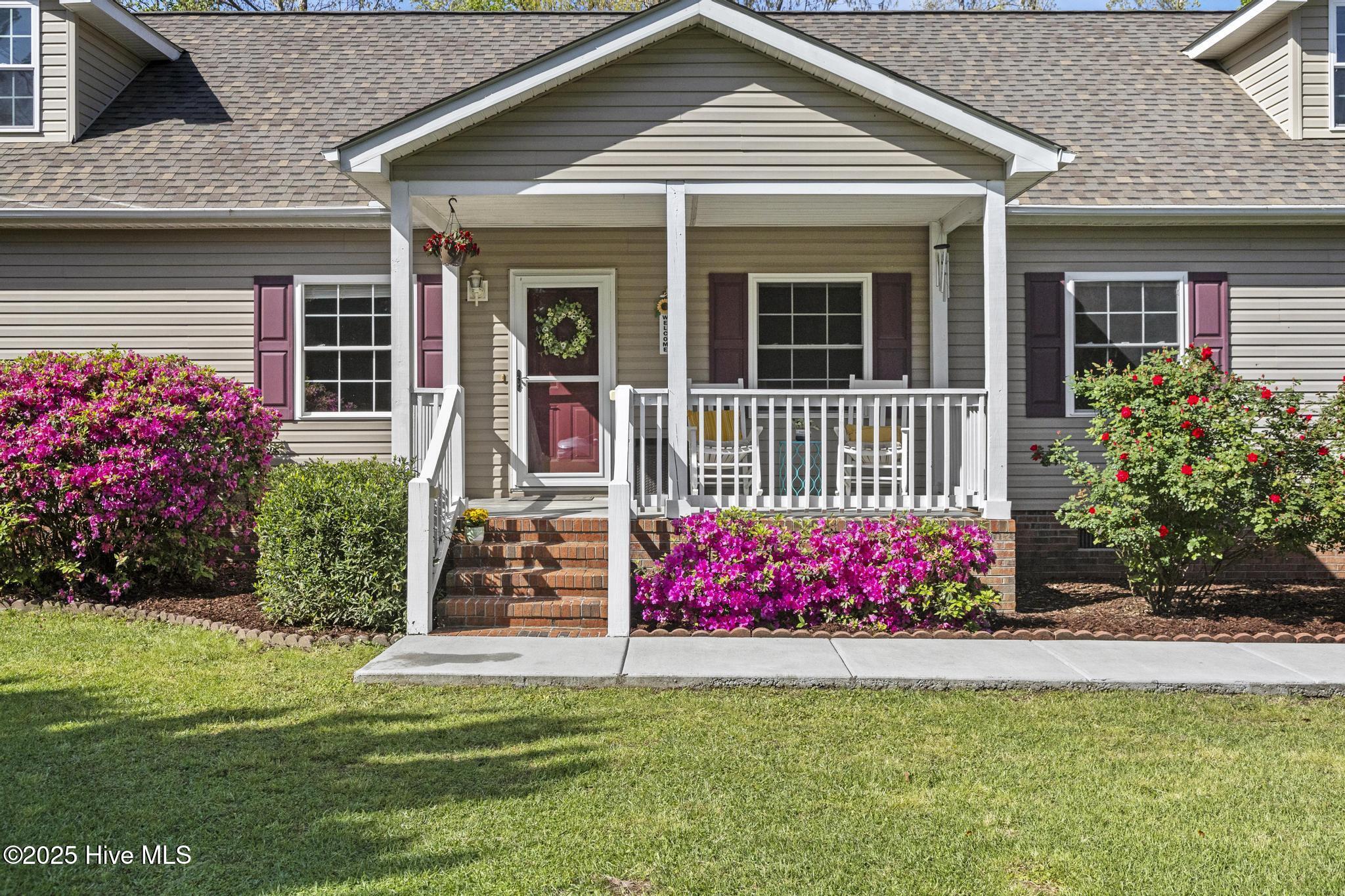 345 Knollwood Drive
