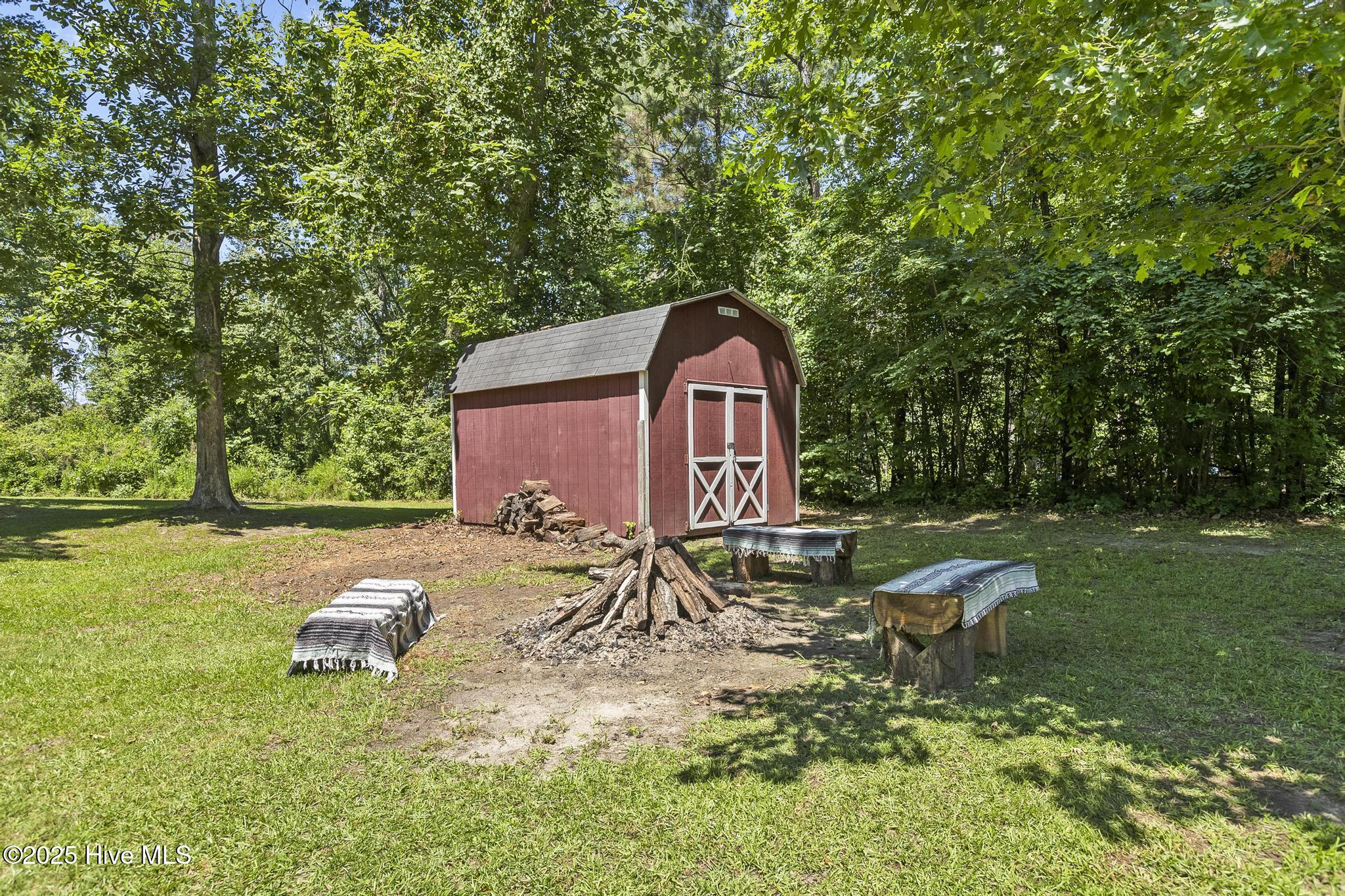 345 Knollwood Drive