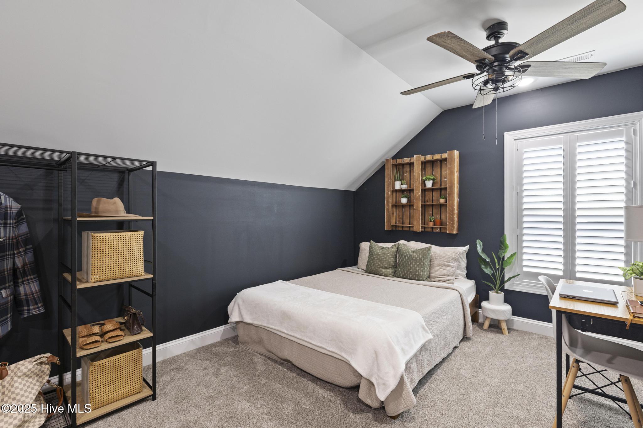 210 W Weatherbee Way