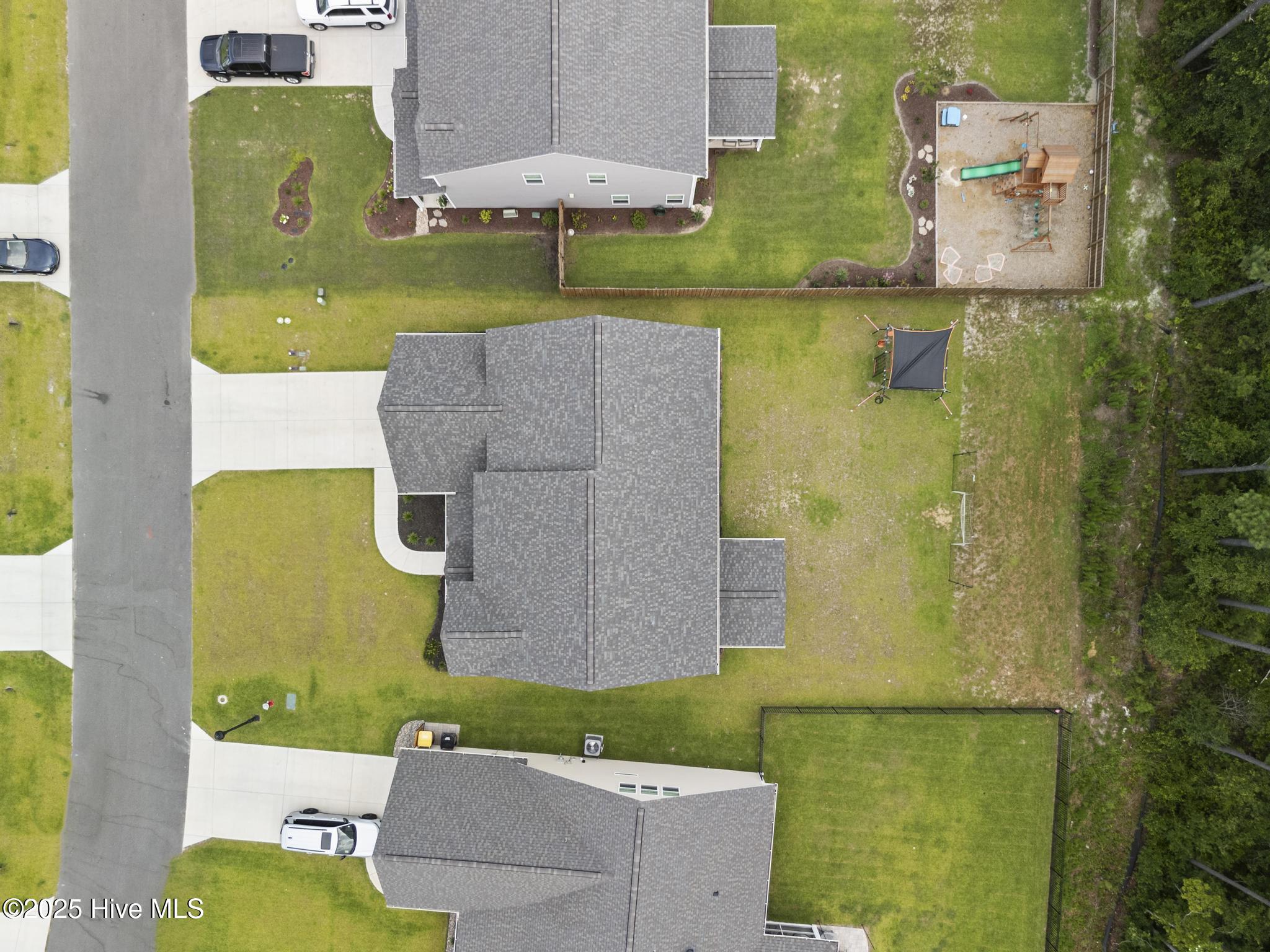 210 W Weatherbee Way