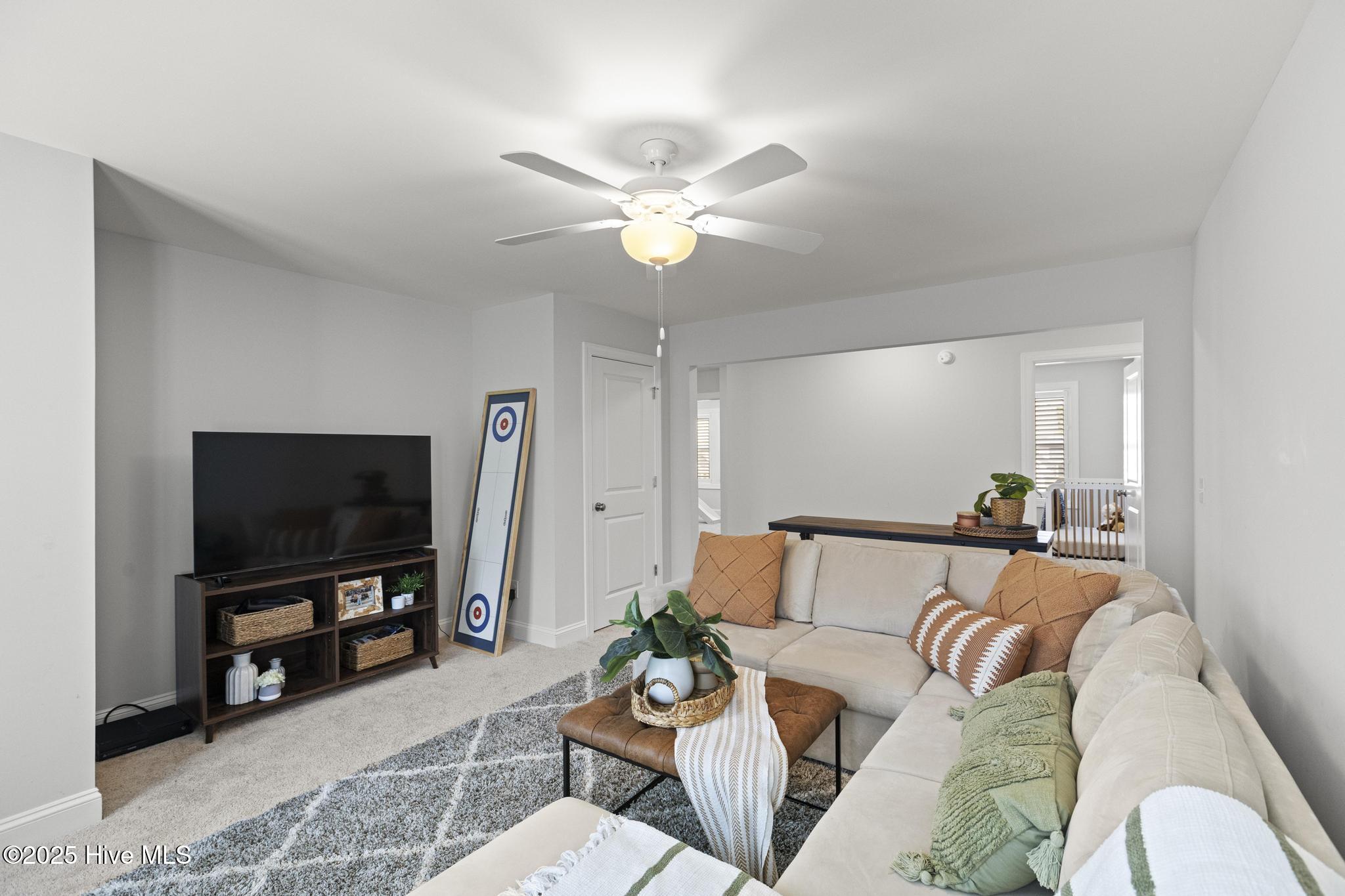 210 W Weatherbee Way