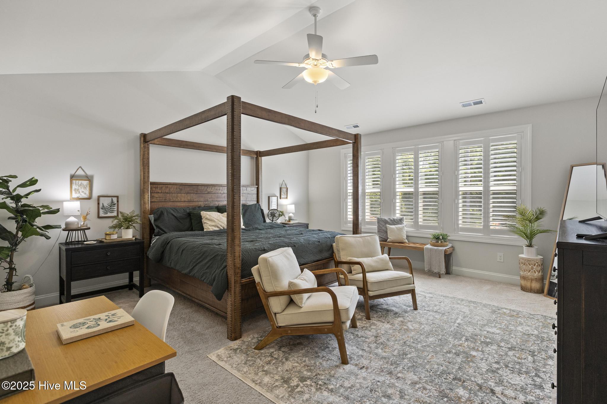 210 W Weatherbee Way