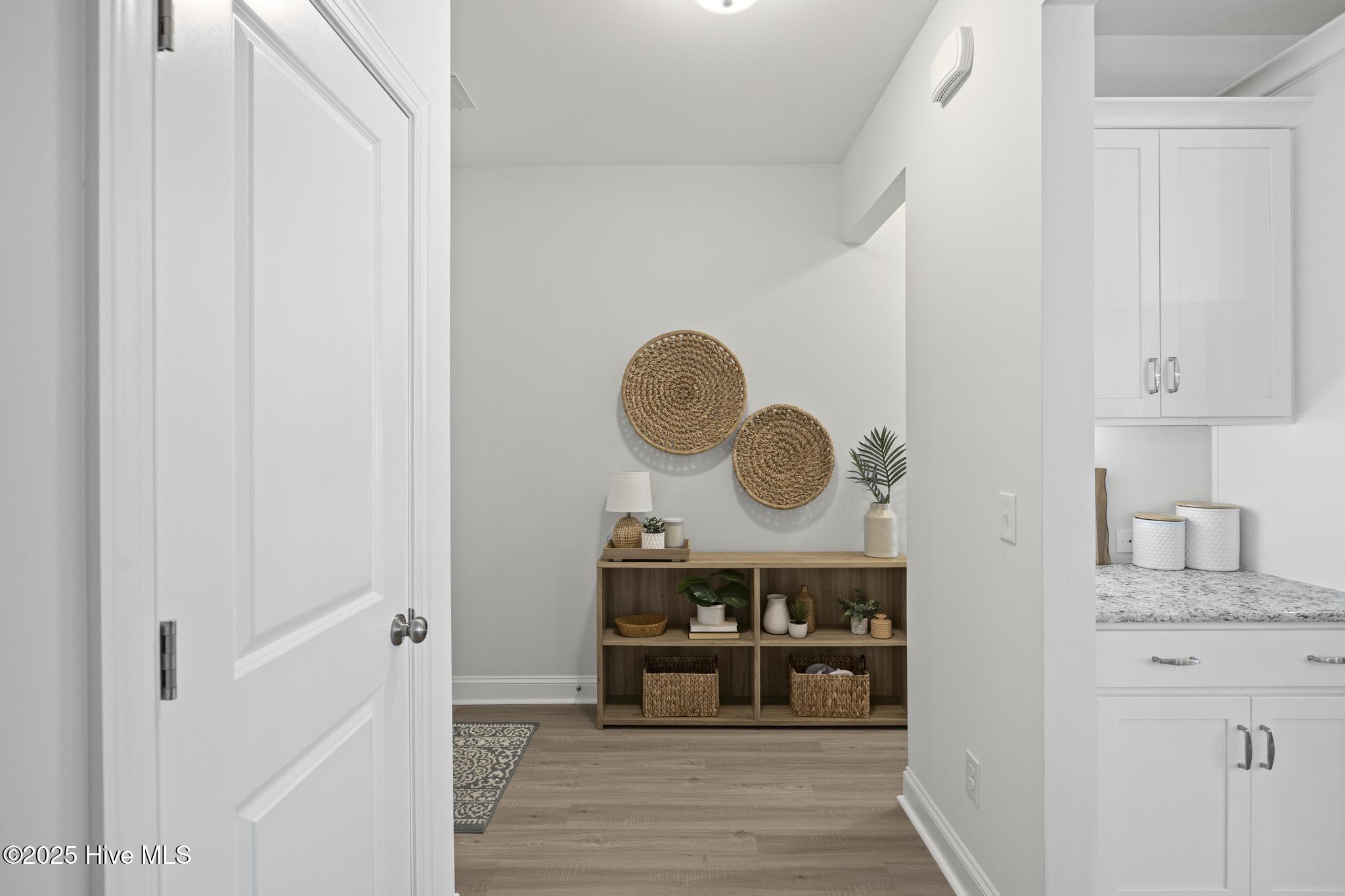 210 W Weatherbee Way