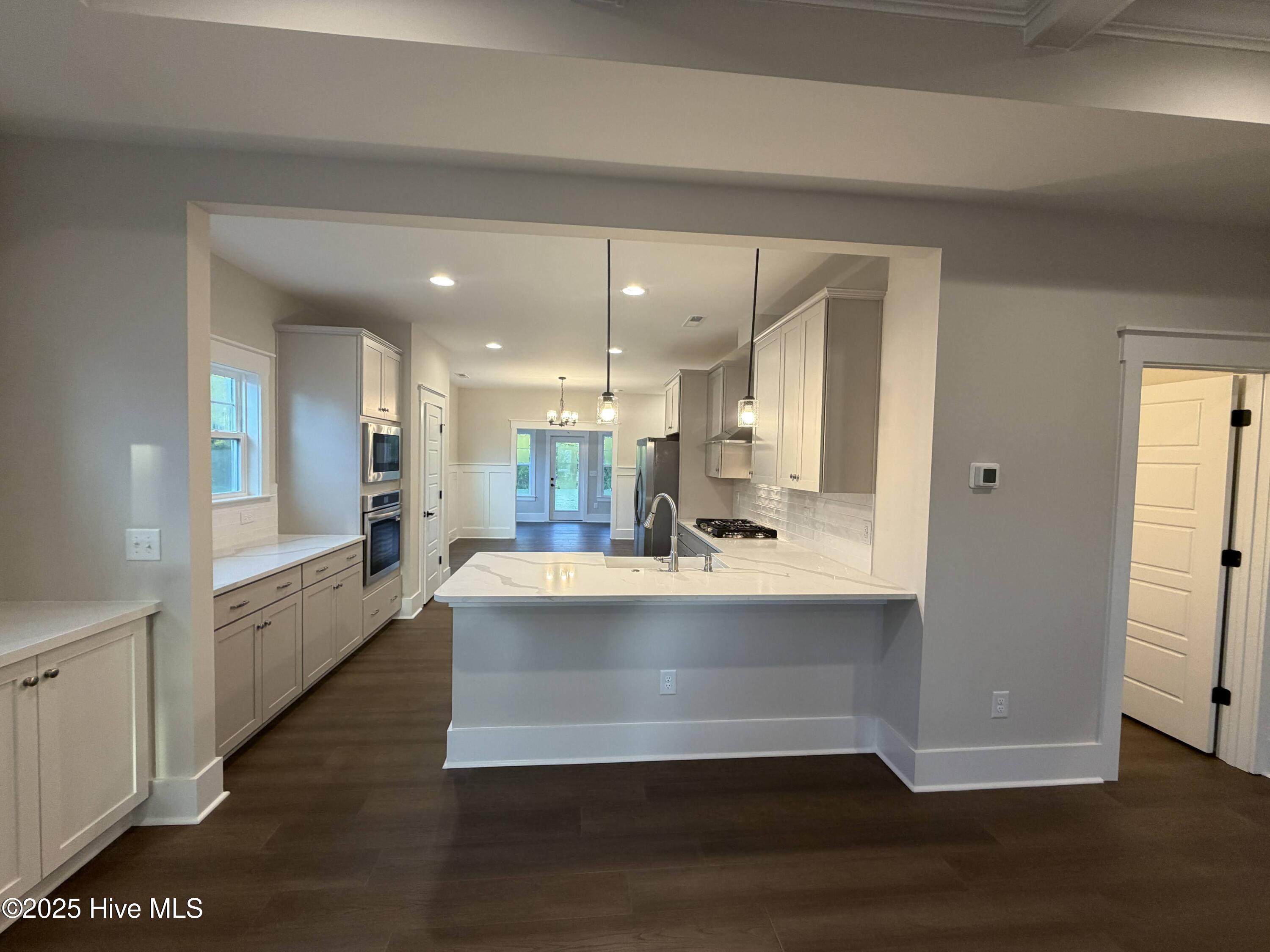 63 N Flicker Meadow