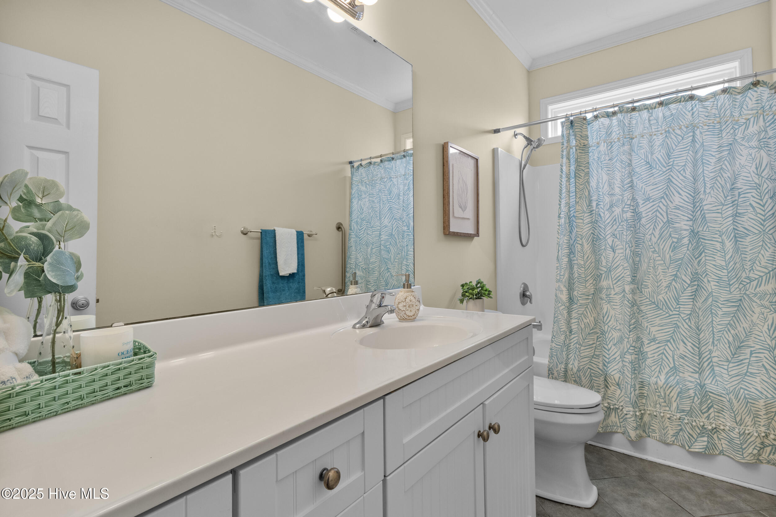 106 Regan Court, Hampstead