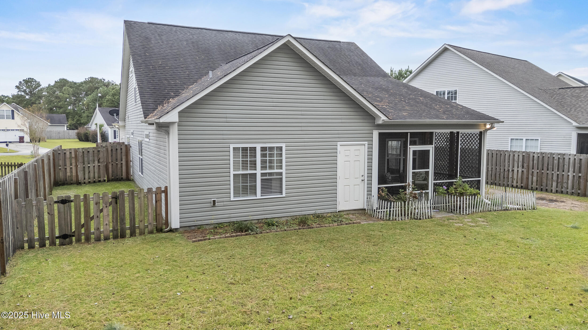 106 Regan Court, Hampstead