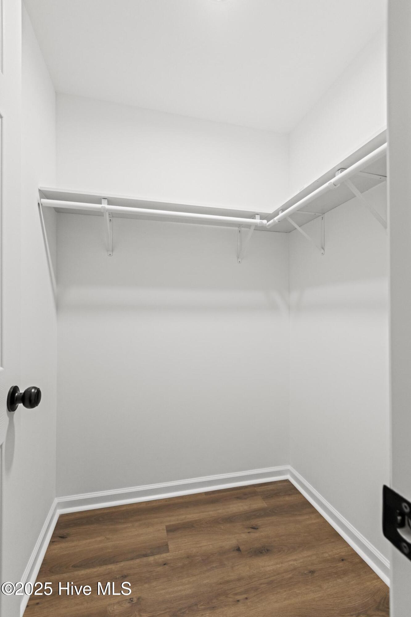 1462 Country Club Drive