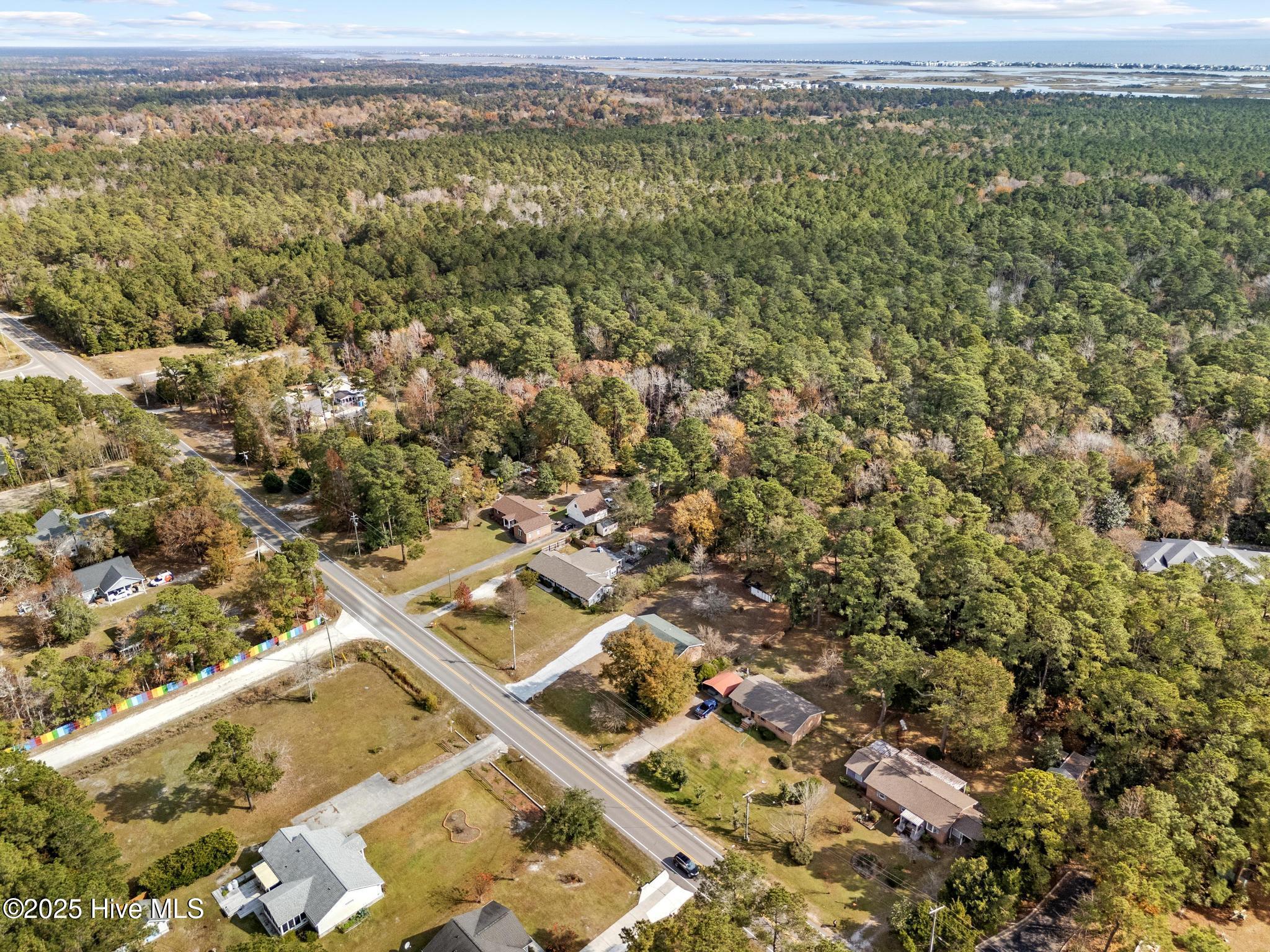 1462 Country Club Drive