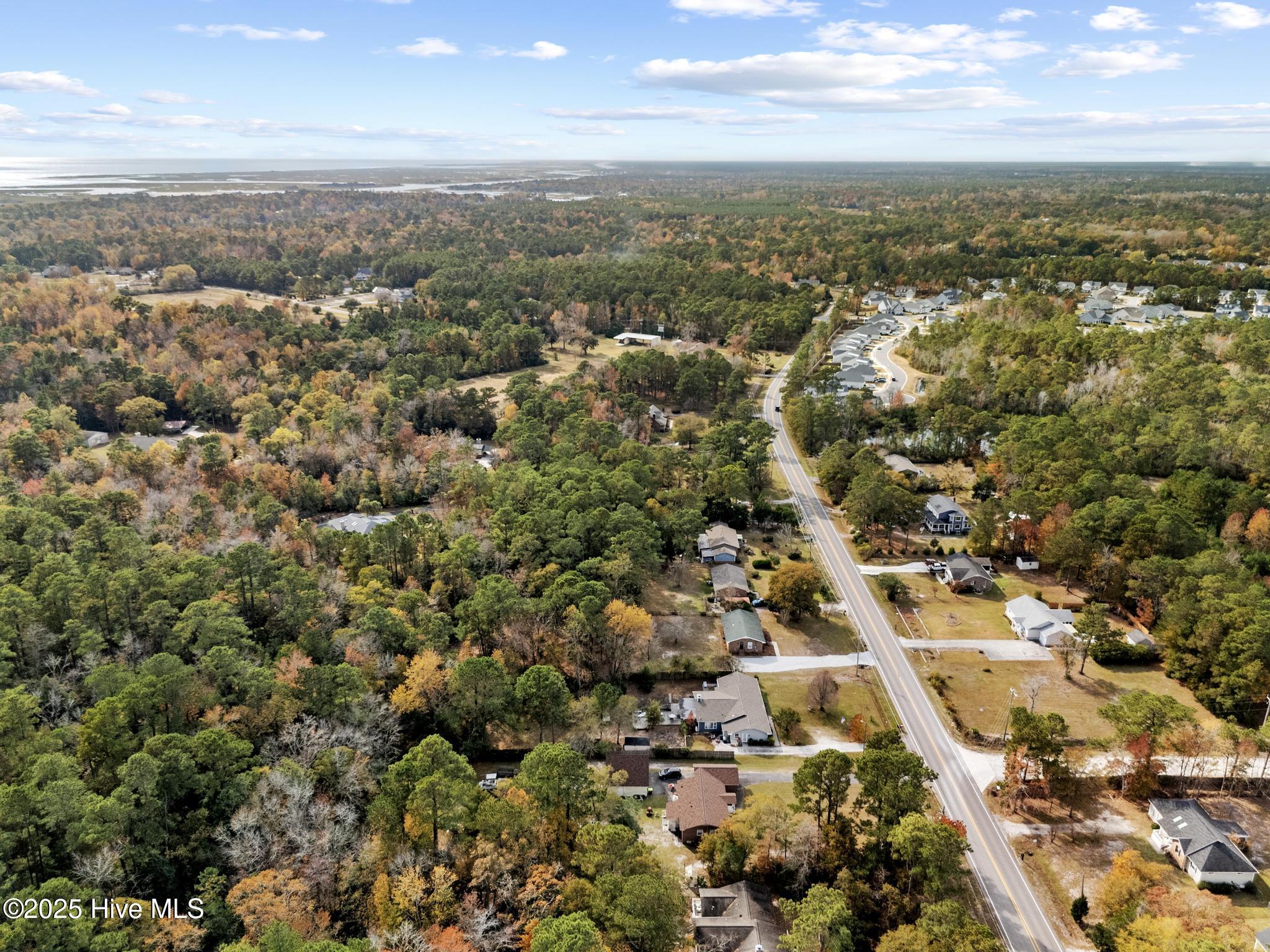 1462 Country Club Drive