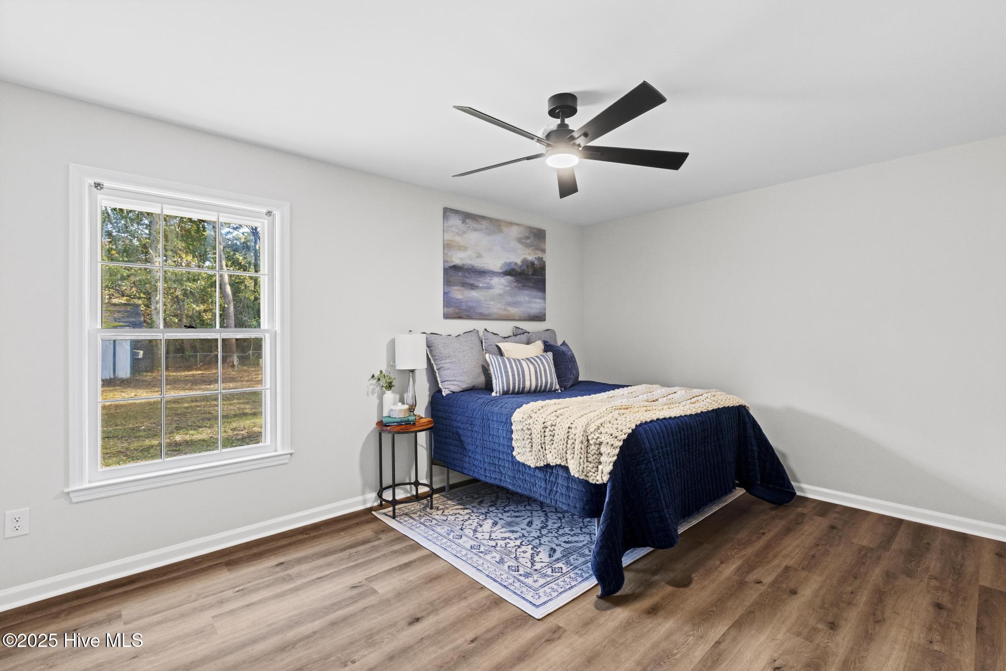 1462 Country Club Drive