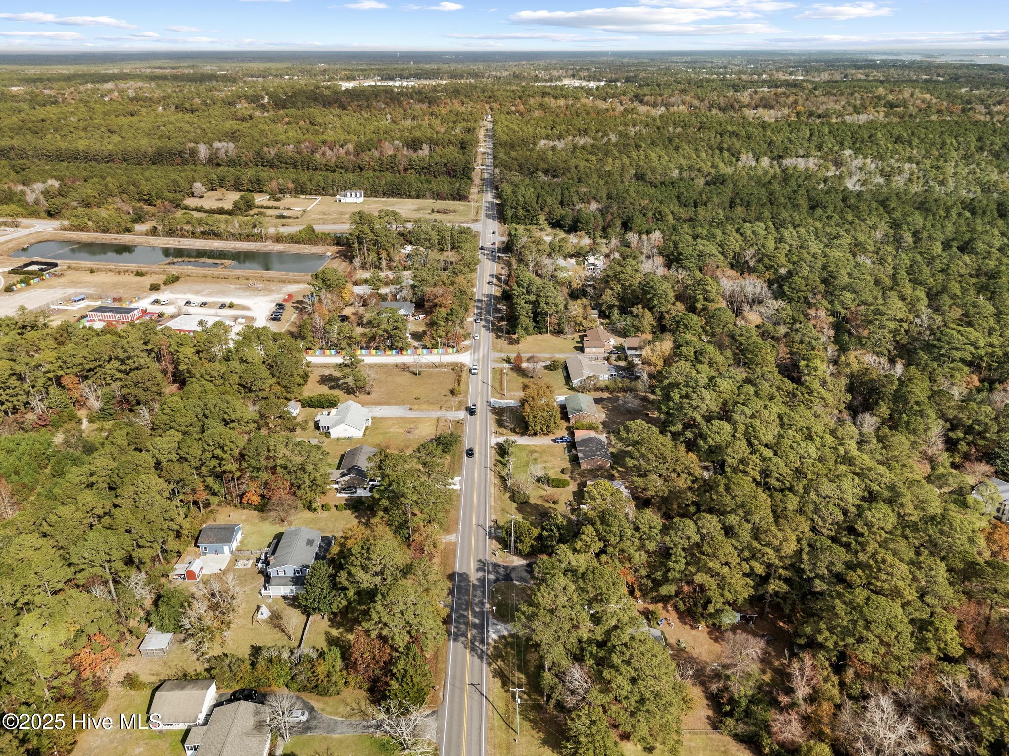 1462 Country Club Drive