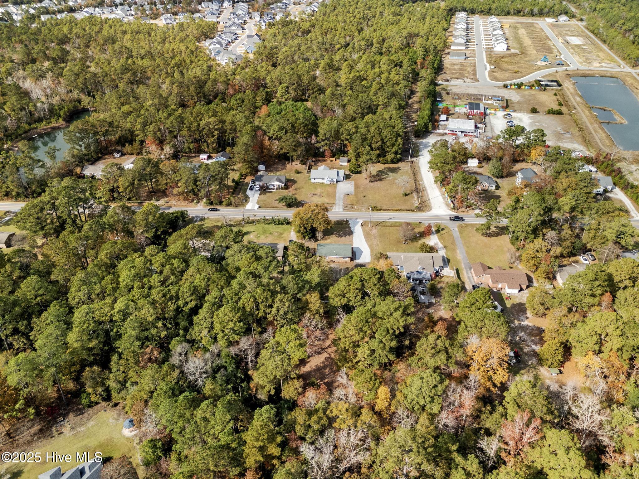 1462 Country Club Drive