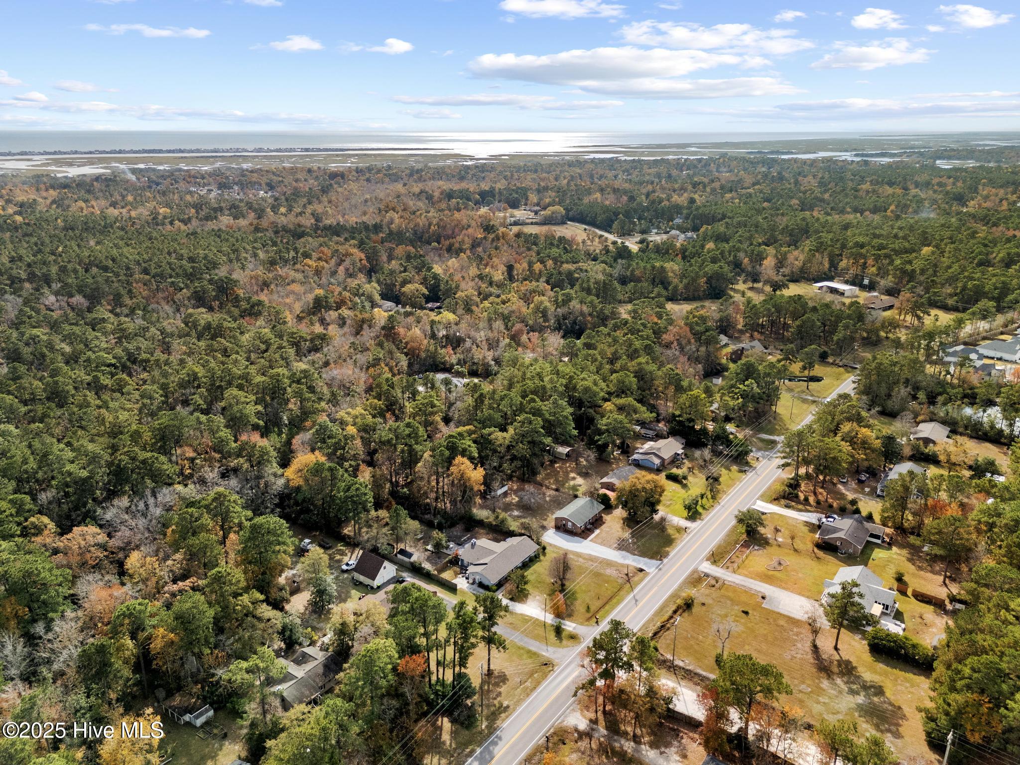 1462 Country Club Drive