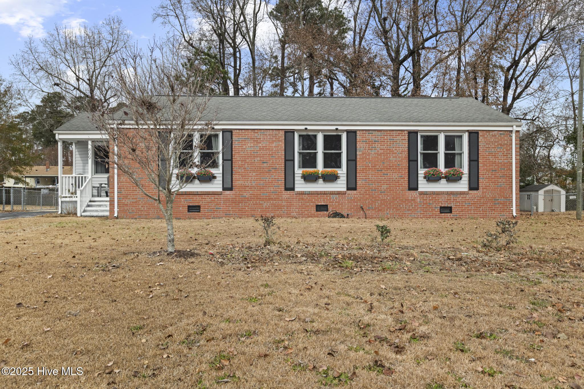 809 Barn Street