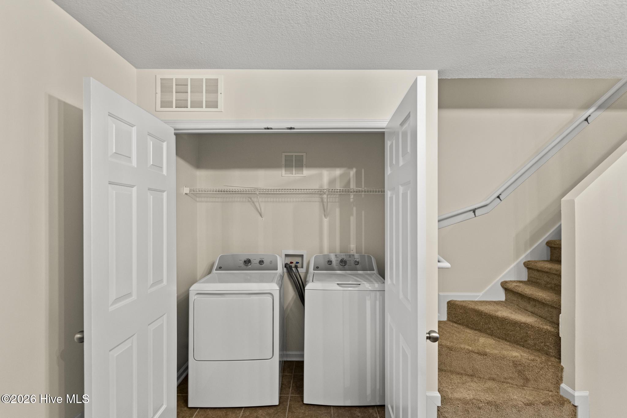 27 E Doris Avenue 111