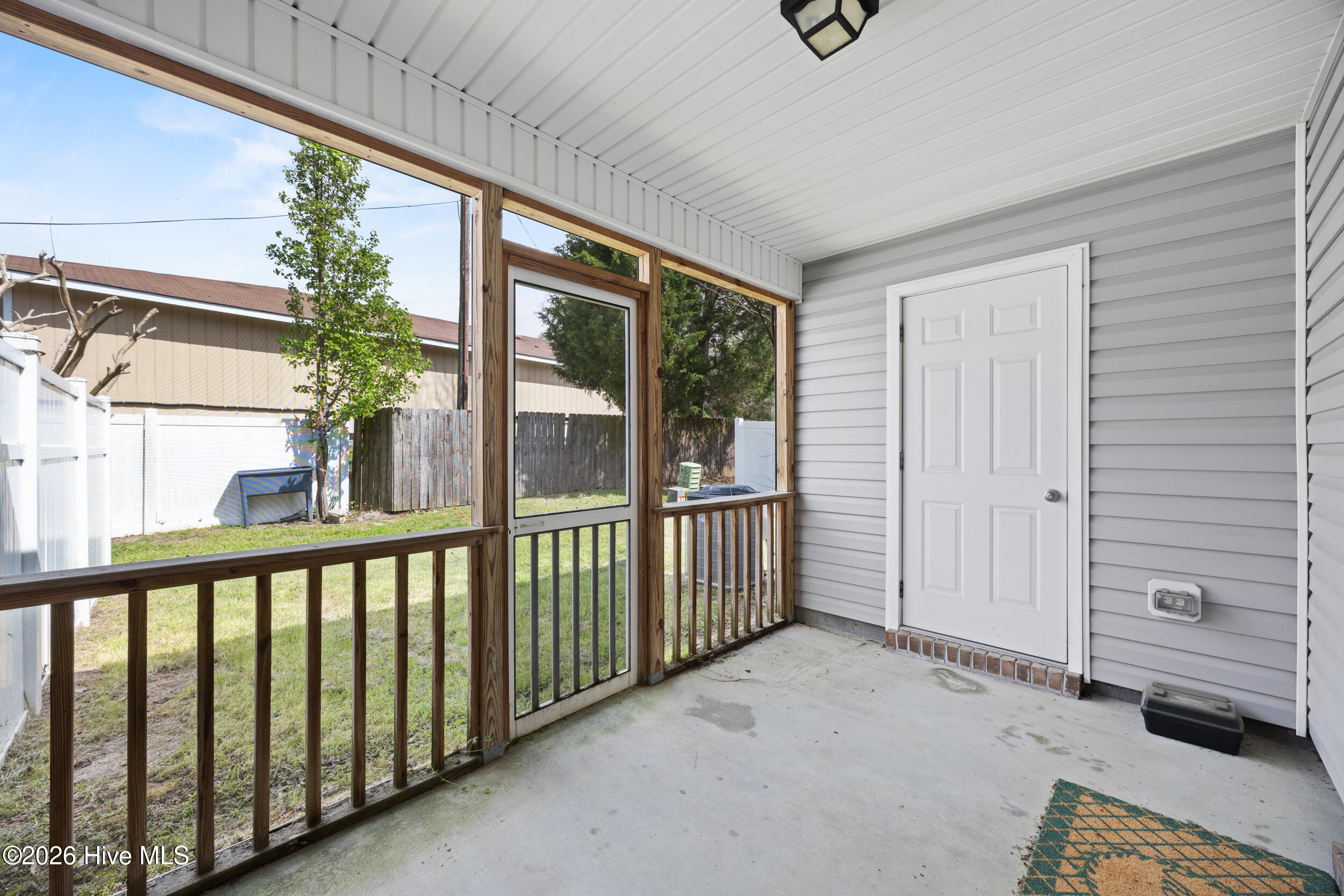 27 E Doris Avenue 111