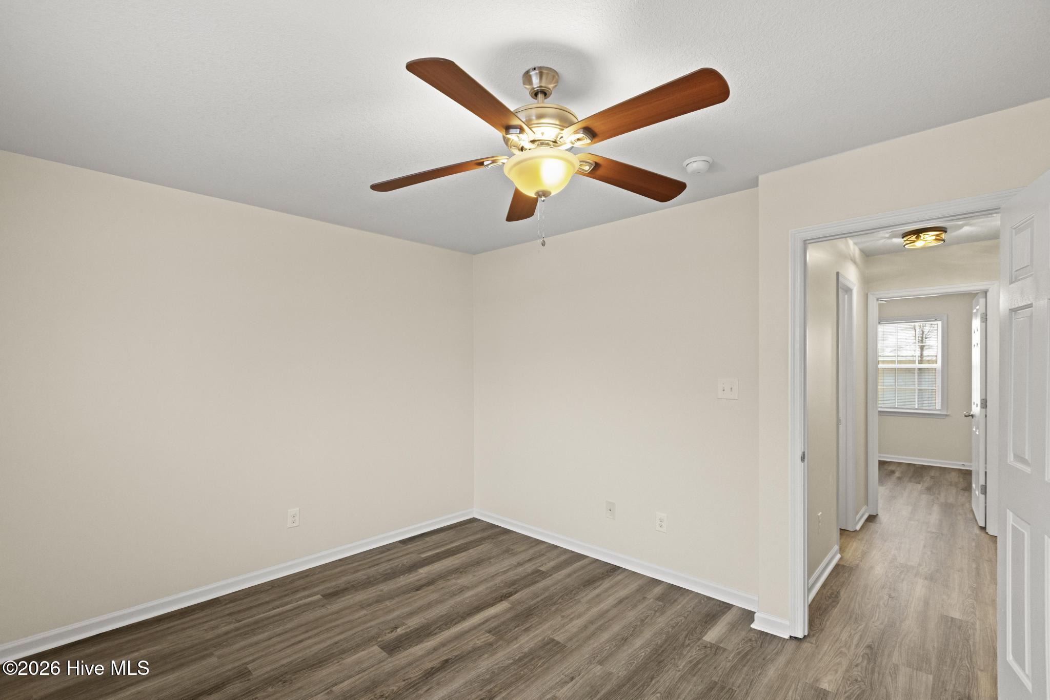 27 E Doris Avenue 111