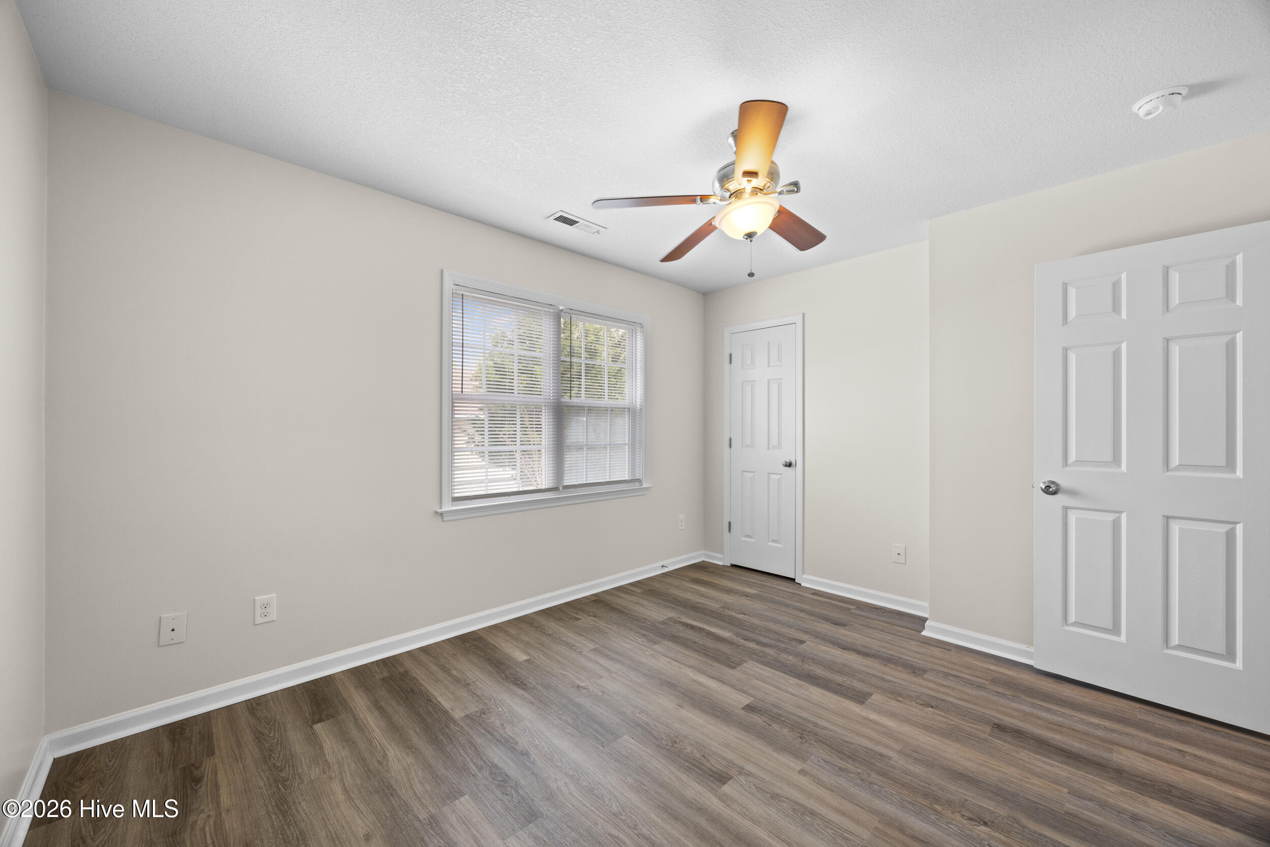 27 E Doris Avenue 111
