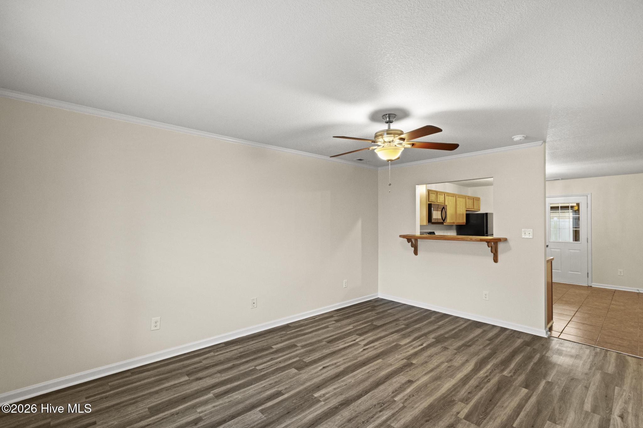 27 E Doris Avenue 111