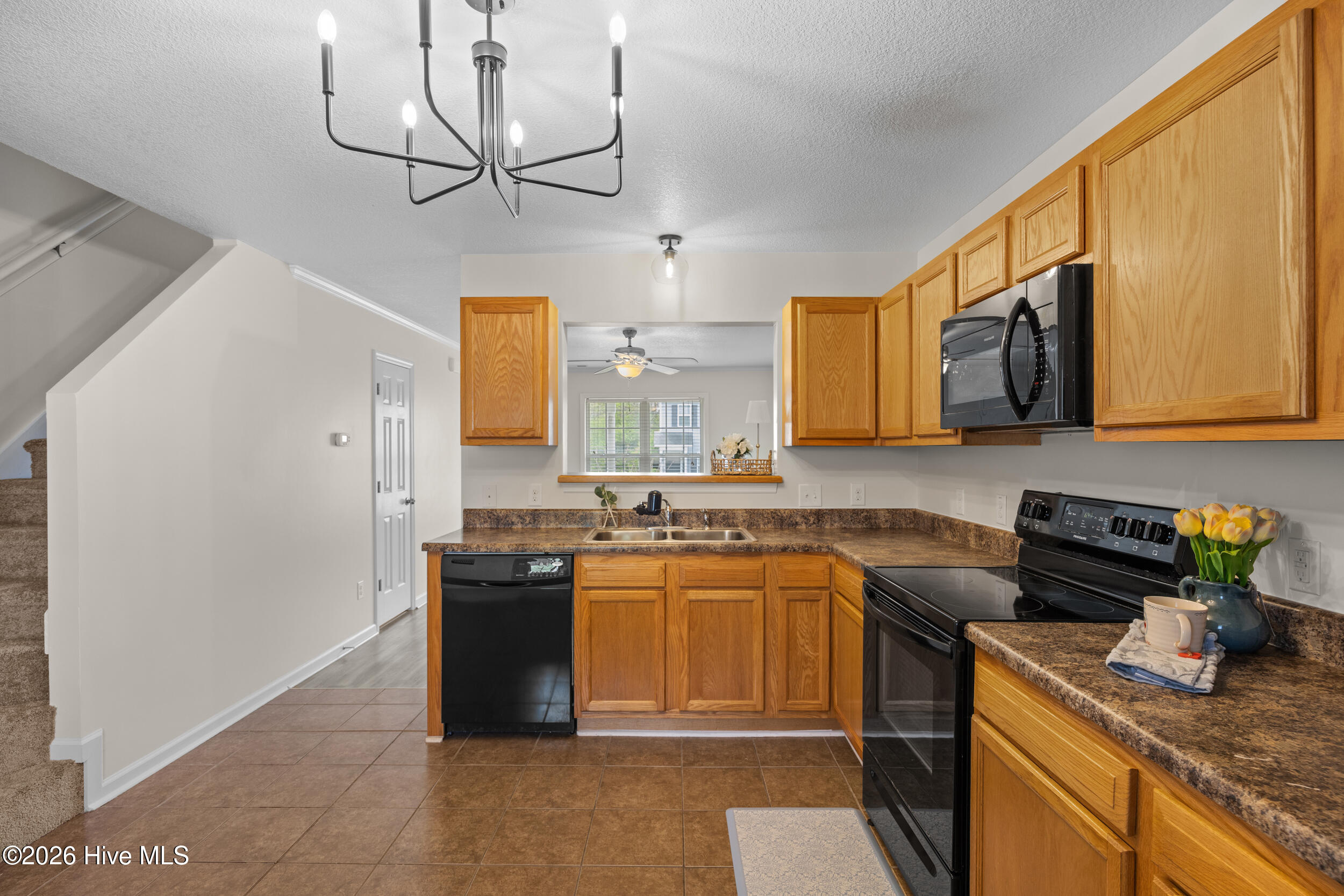 27 E Doris Avenue 111