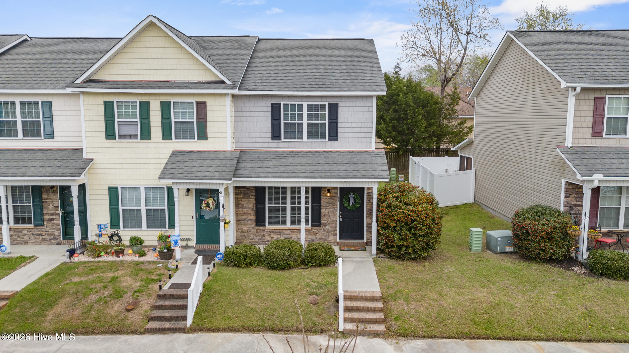 27 E Doris Avenue 111