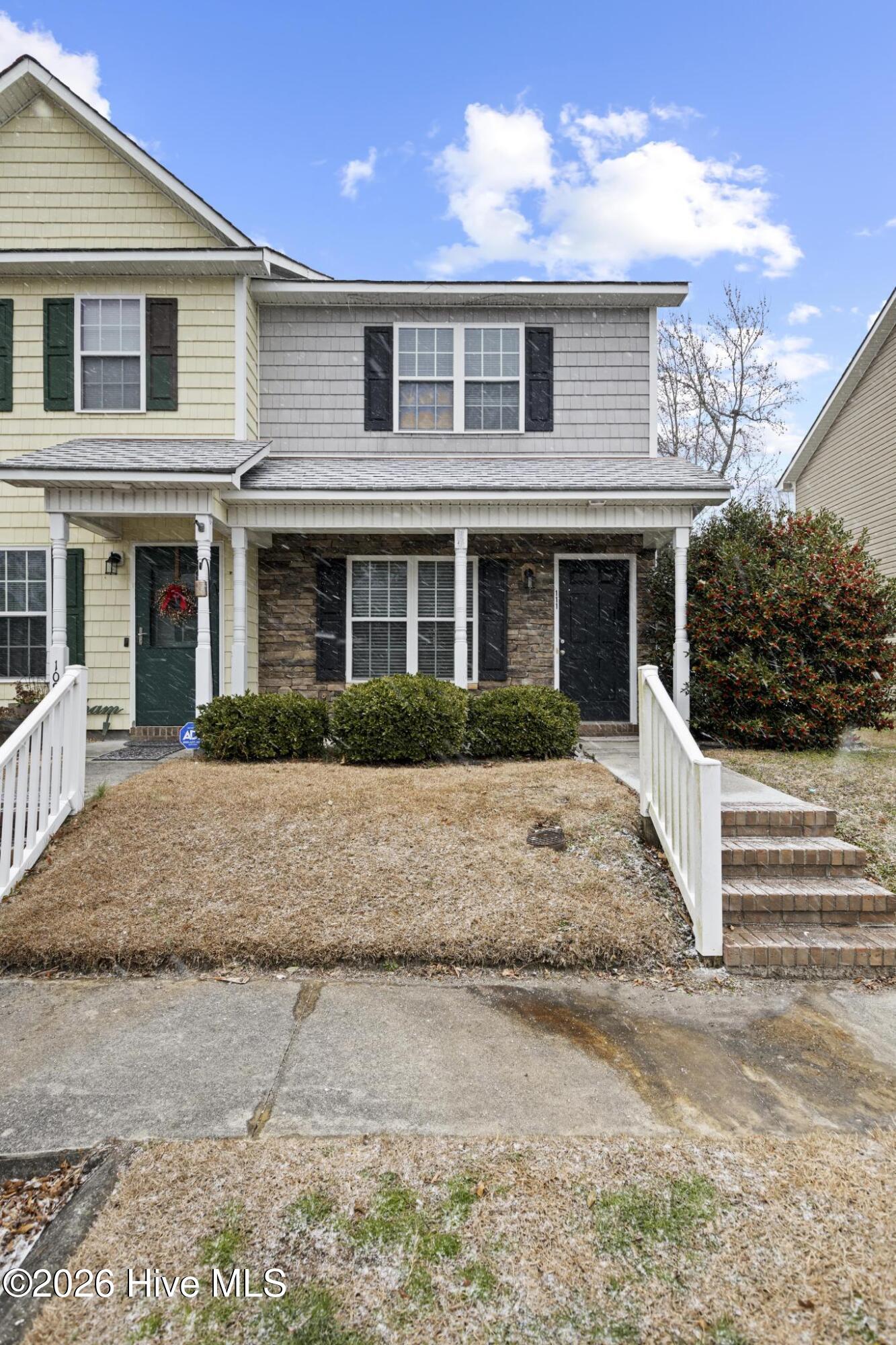 27 E Doris Avenue 111