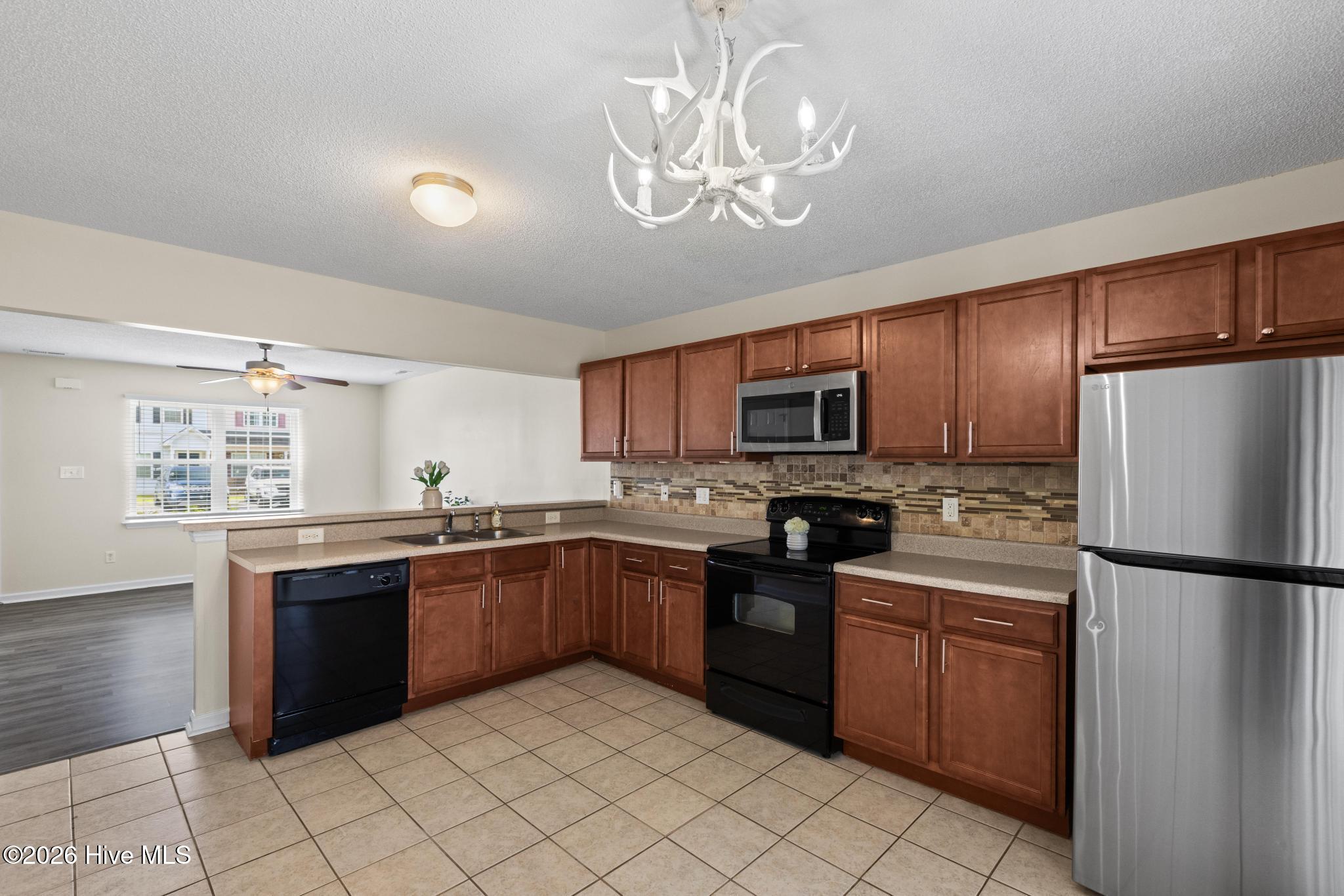 2006 Grandeur Avenue