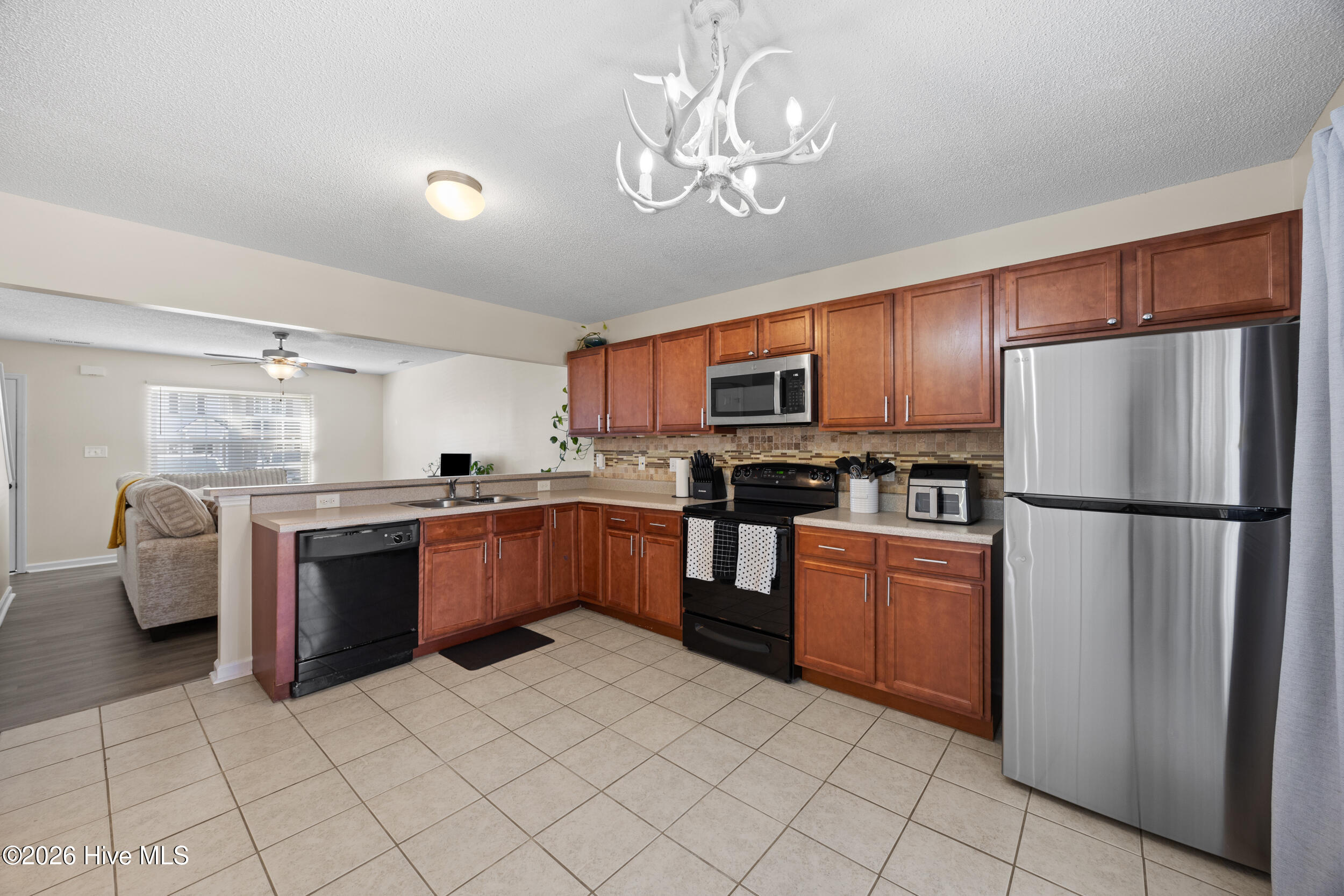 2006 Grandeur Avenue