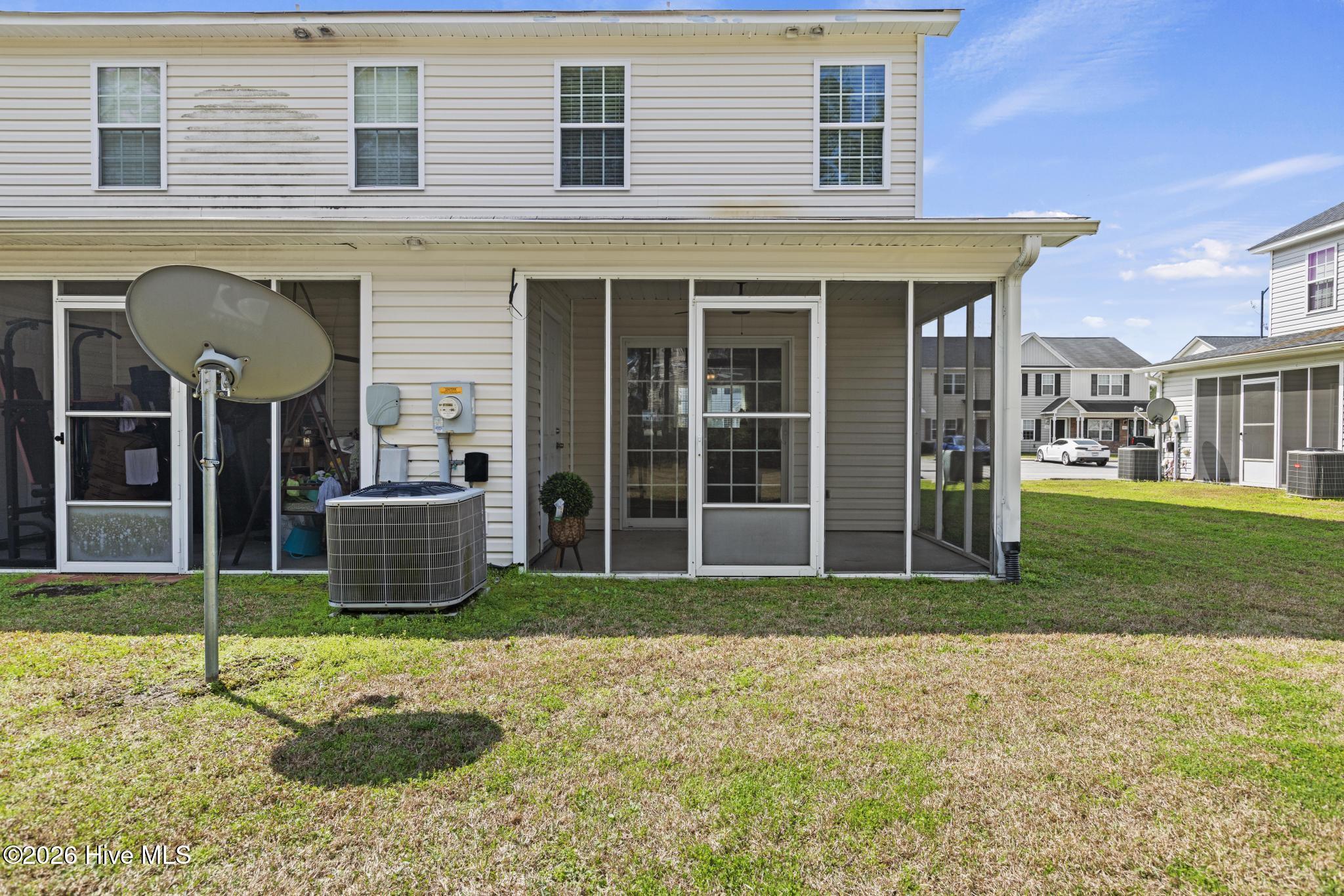 2006 Grandeur Avenue