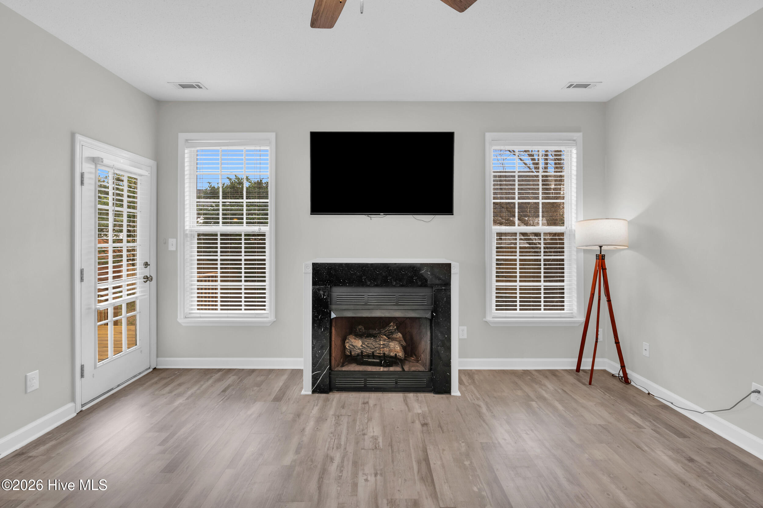 317 Whirlaway Boulevard