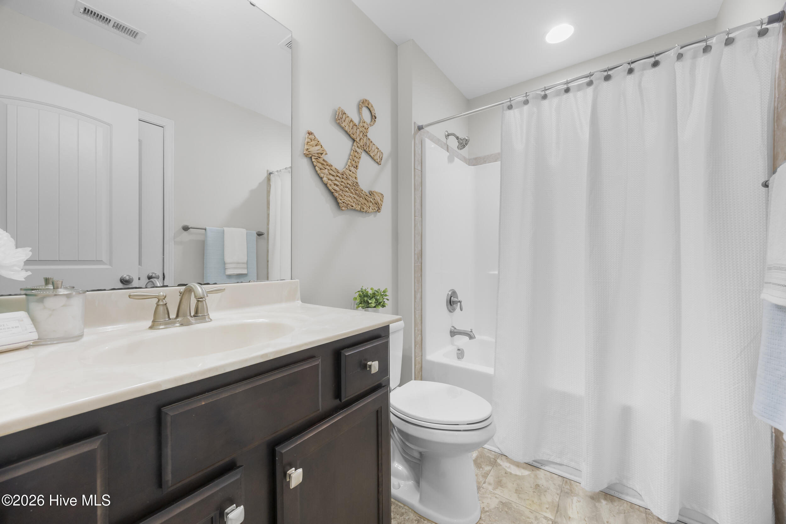 206 Pine Island Drive