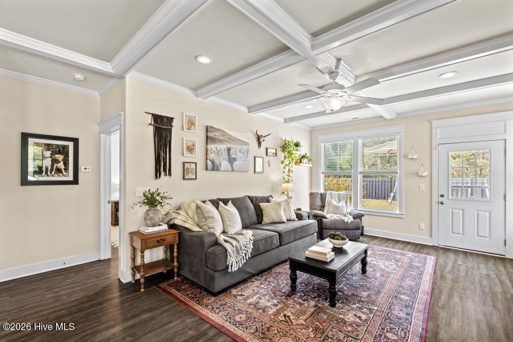 105 Fletcher Lane