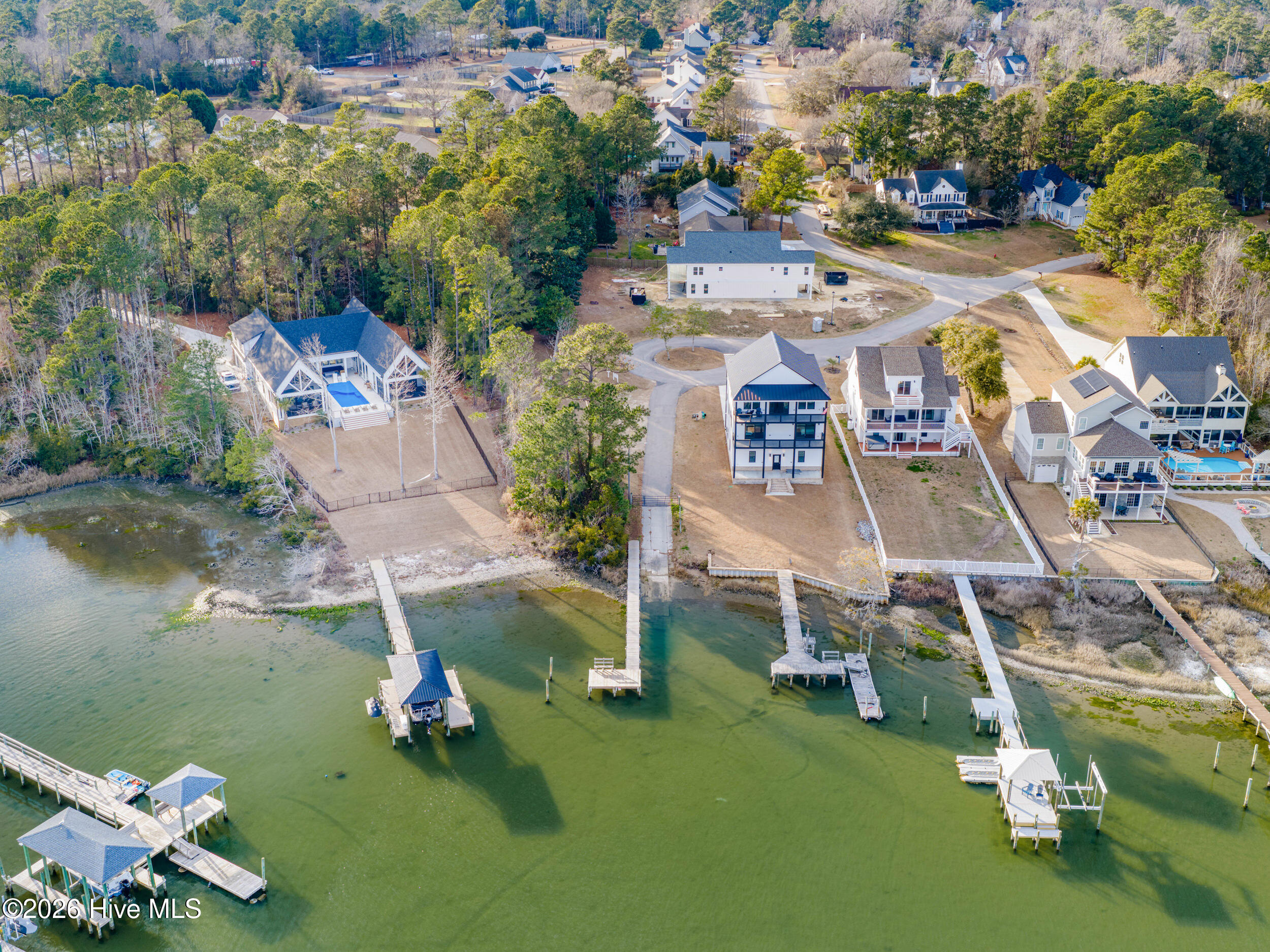 302 Whirlaway Boulevard