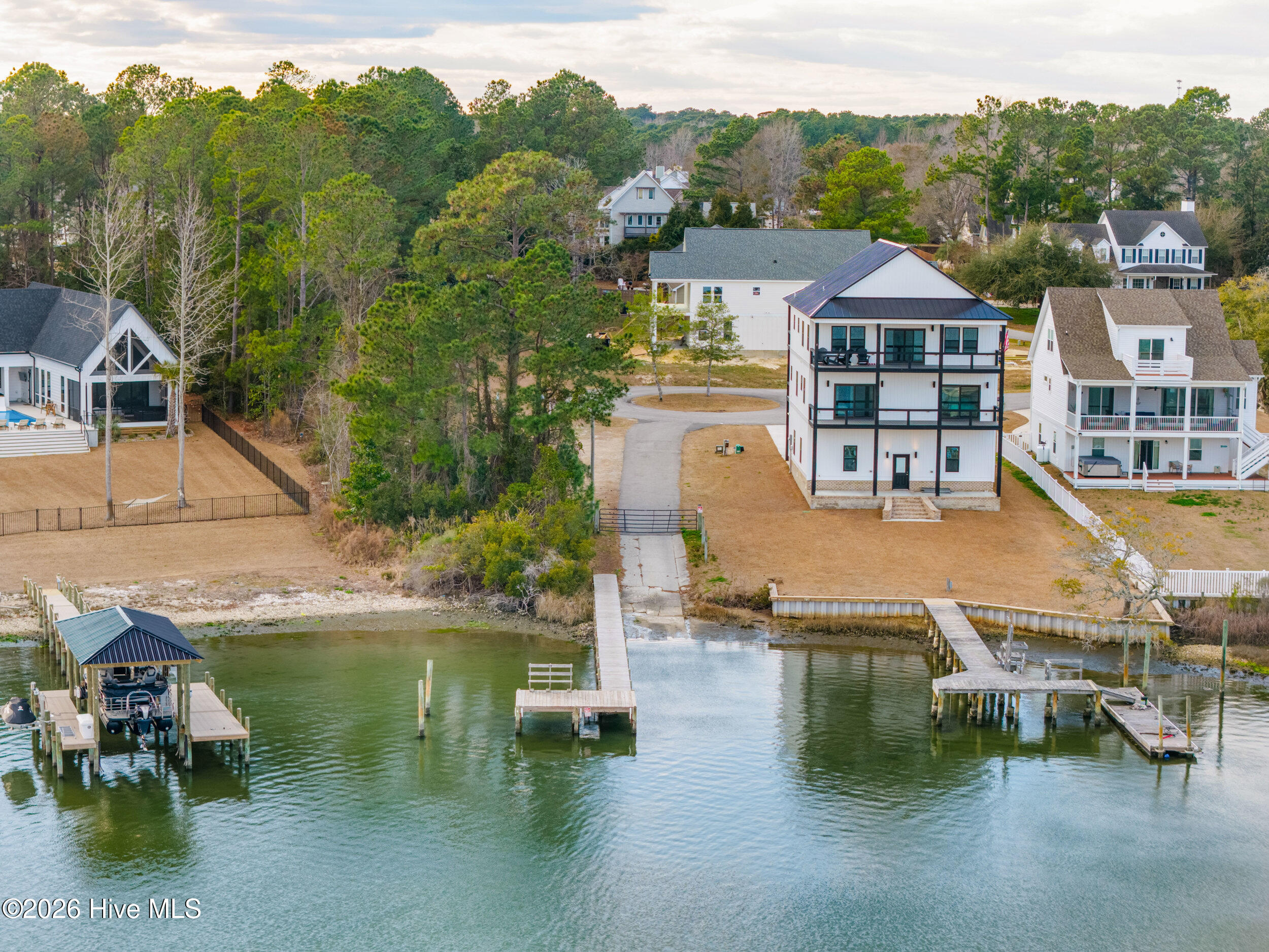 302 Whirlaway Boulevard