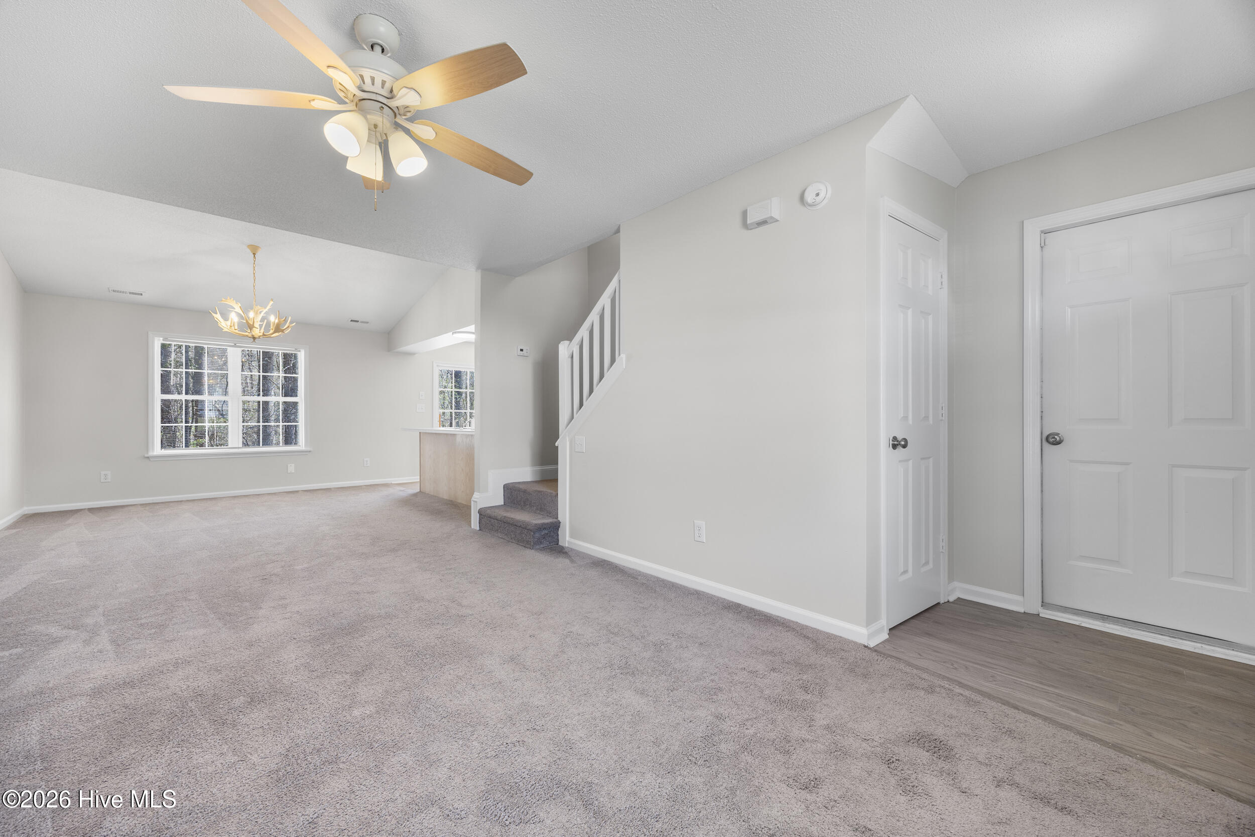 302 Winners Circle S